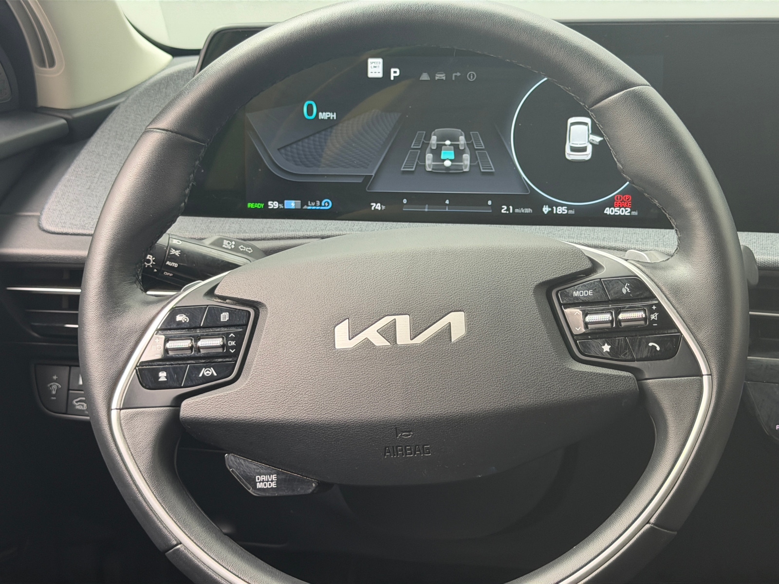 Thumbnail: 2022 Kia EV6 - 4