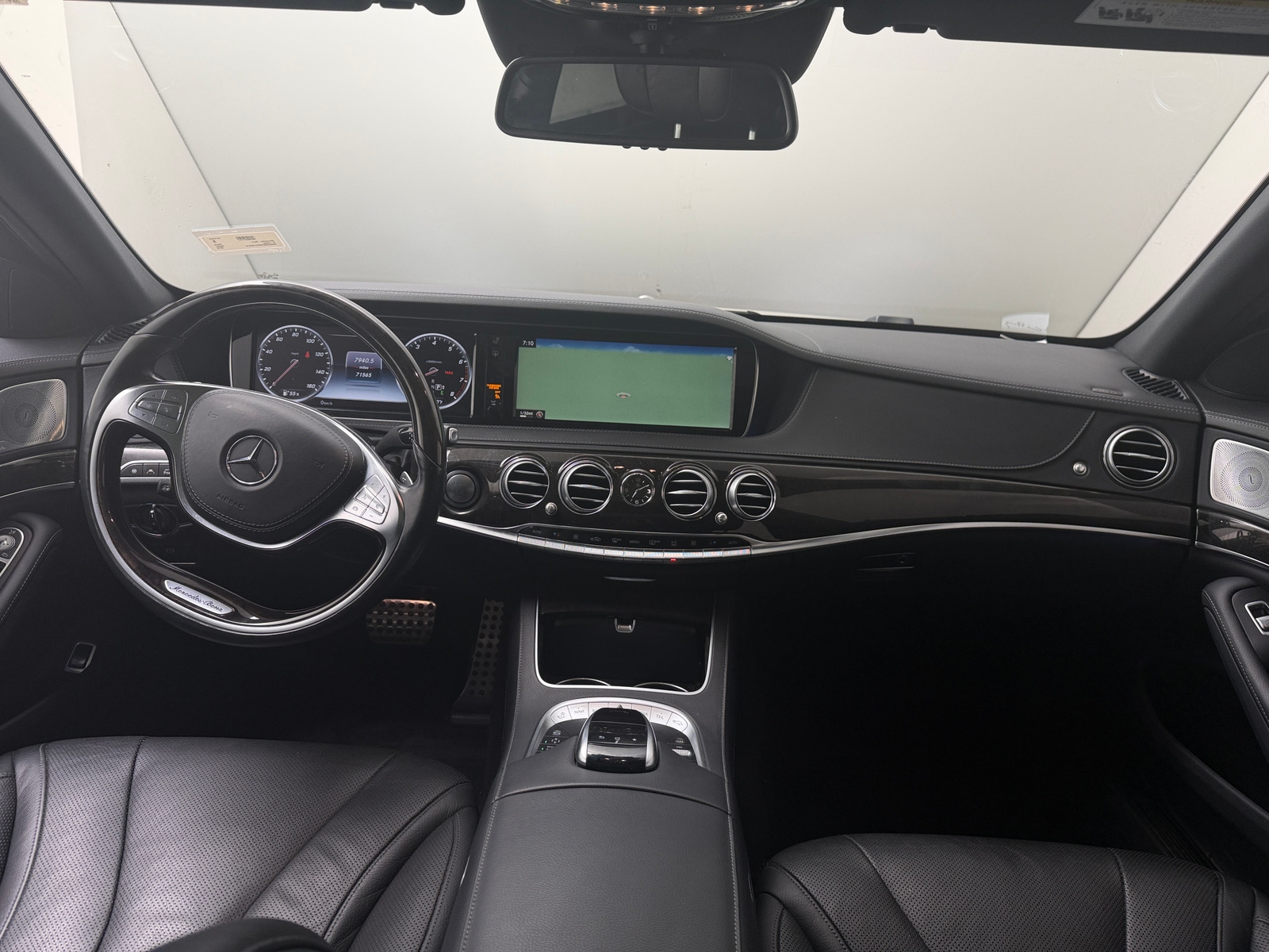 Thumbnail: 2015 Mercedes-Benz S-Class - 2