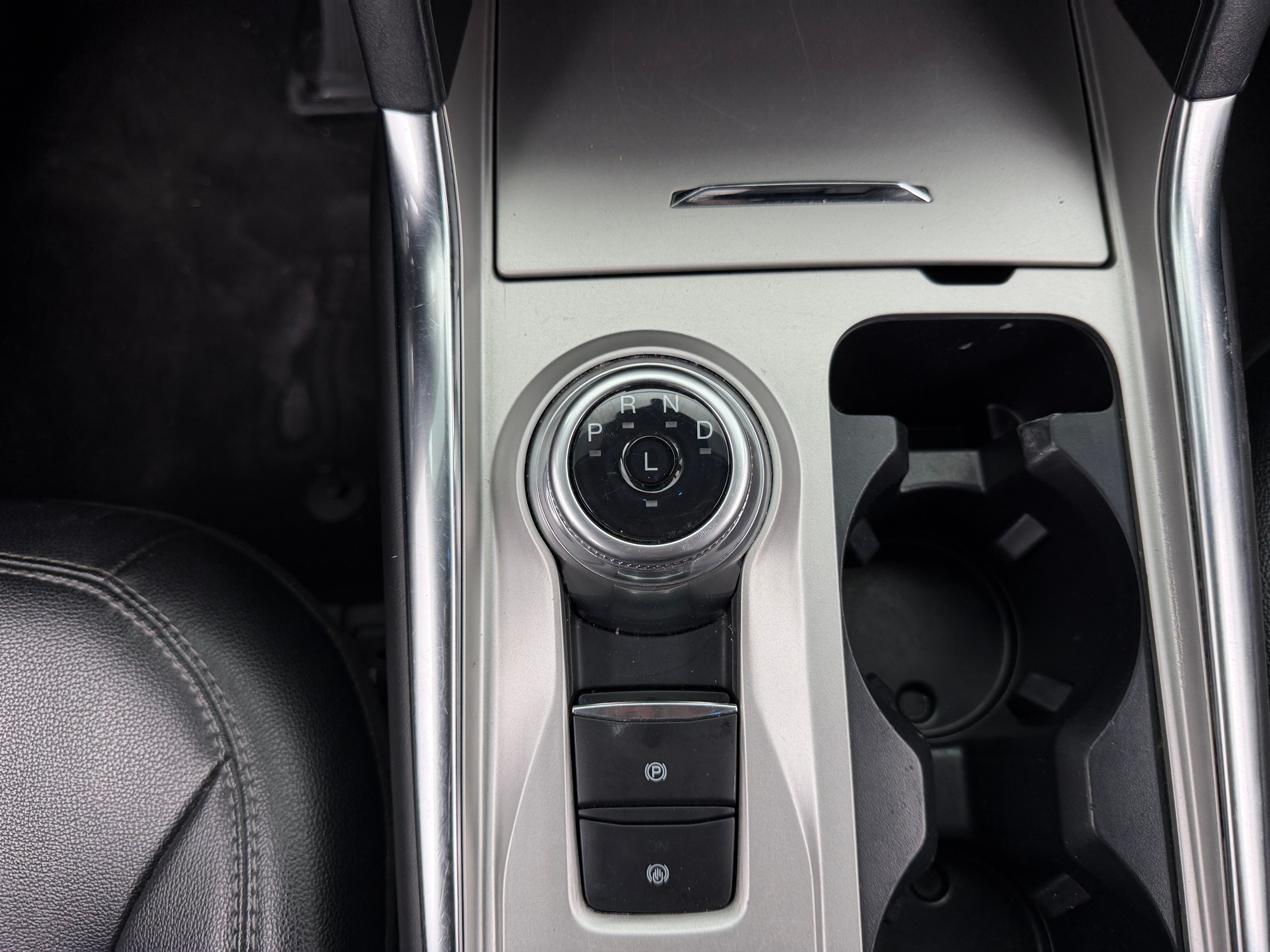 2024 Ford Explorer Limited - Photo 6