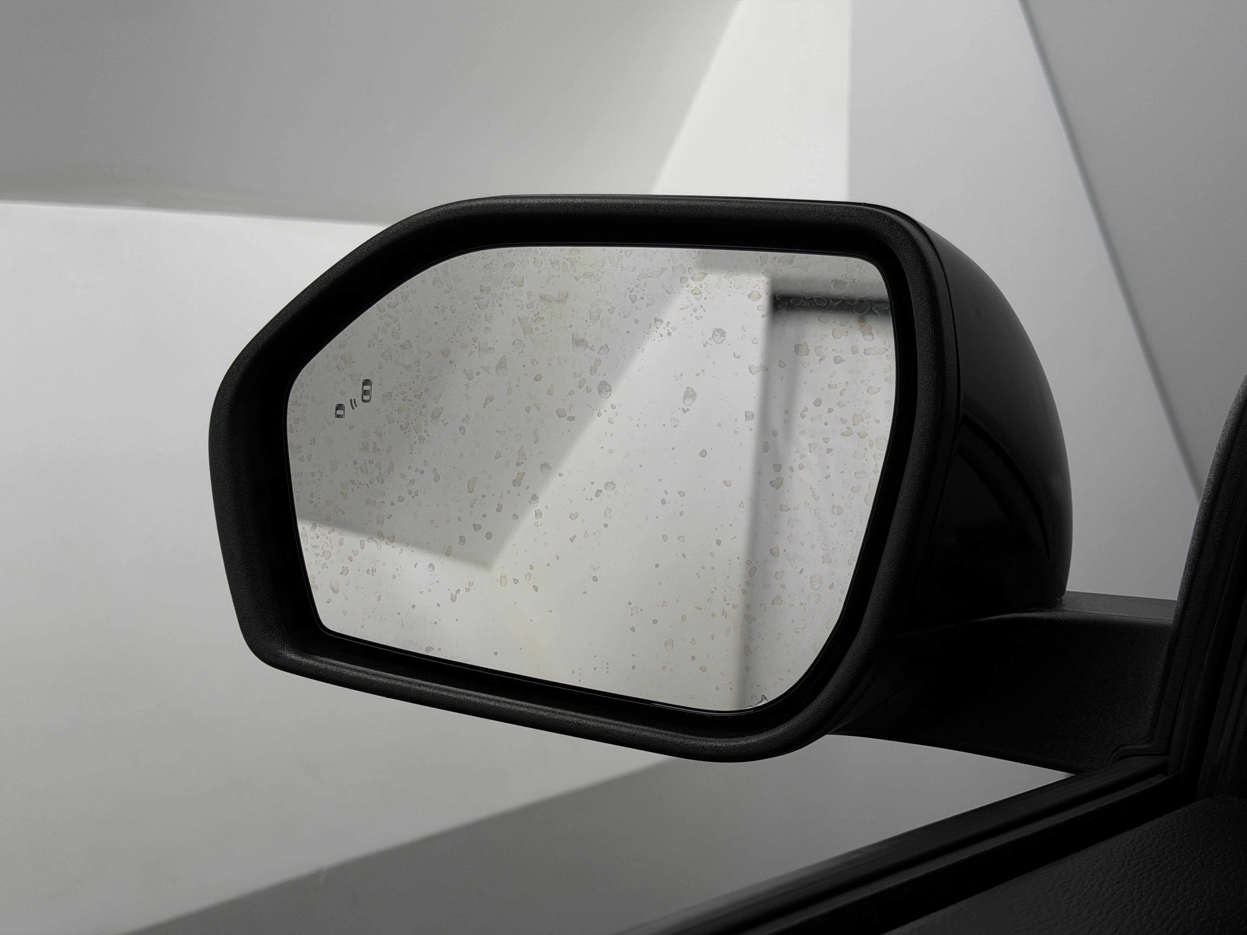 2024 Ford Explorer Limited - Photo 13