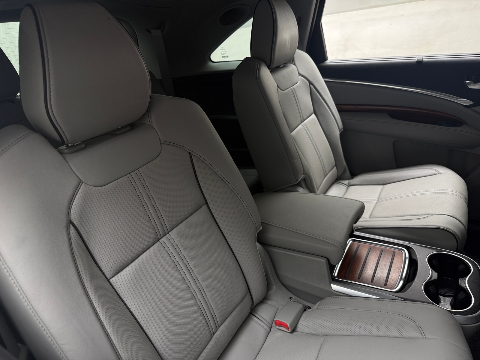 Thumbnail: 2017 Acura MDX - 5