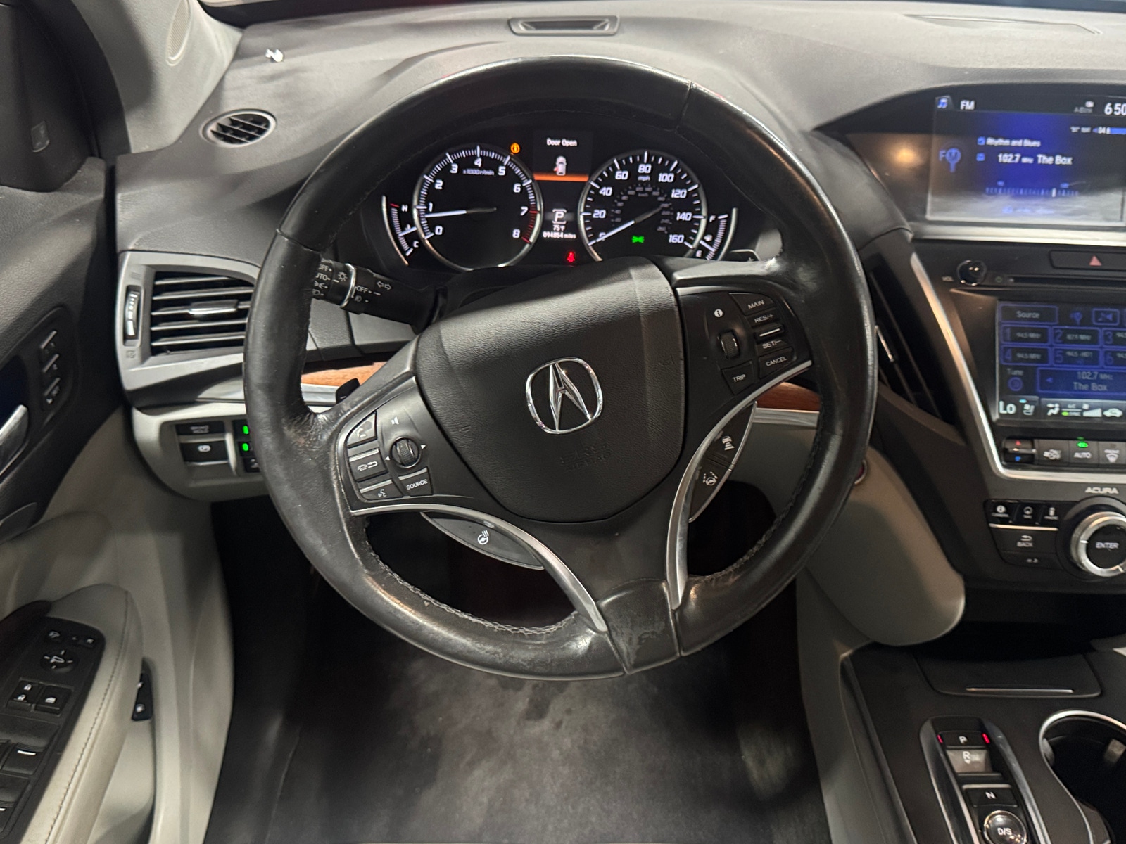 Thumbnail: 2017 Acura MDX - 4