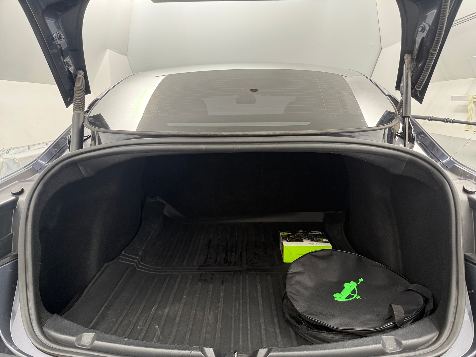Thumbnail: 2022 Tesla Model 3 - 6