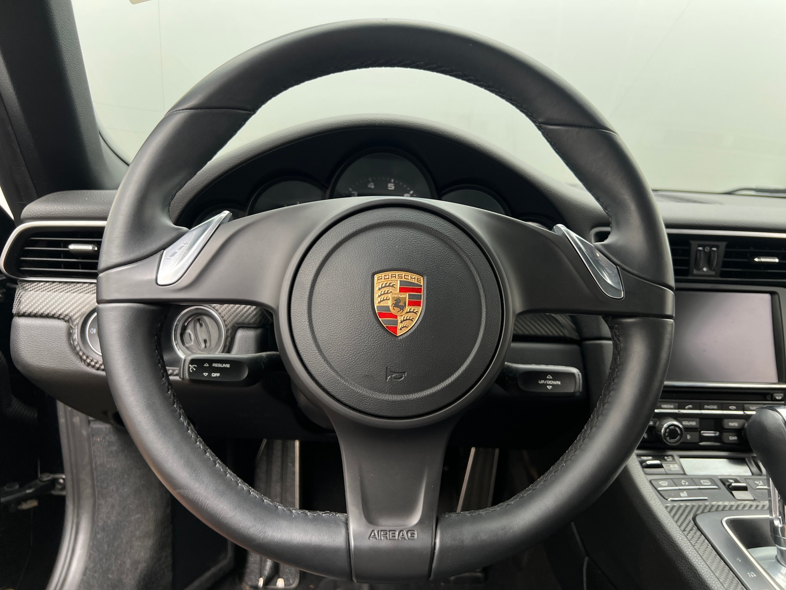 Thumbnail: 2013 Porsche 911 - 4