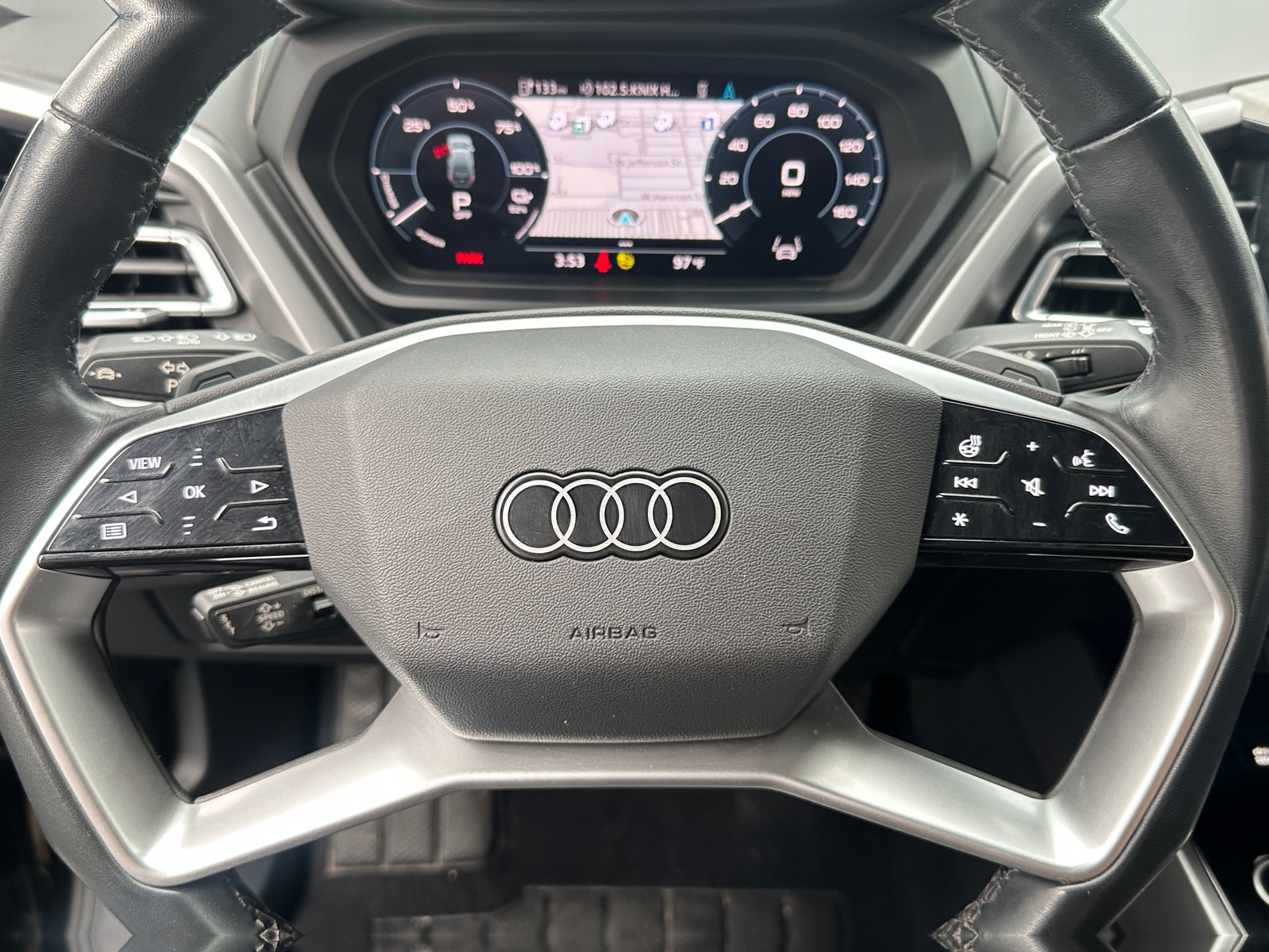 Thumbnail: 2023 Audi Q4 e-tron - 5