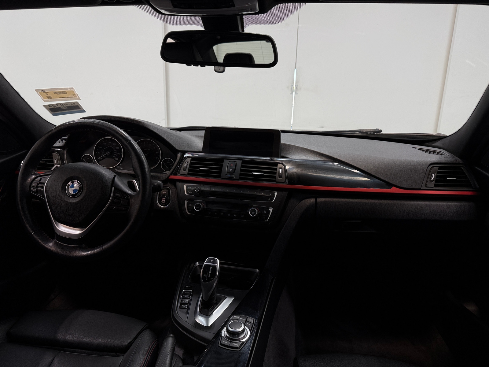 Thumbnail: 2013 BMW 3 Series - 3