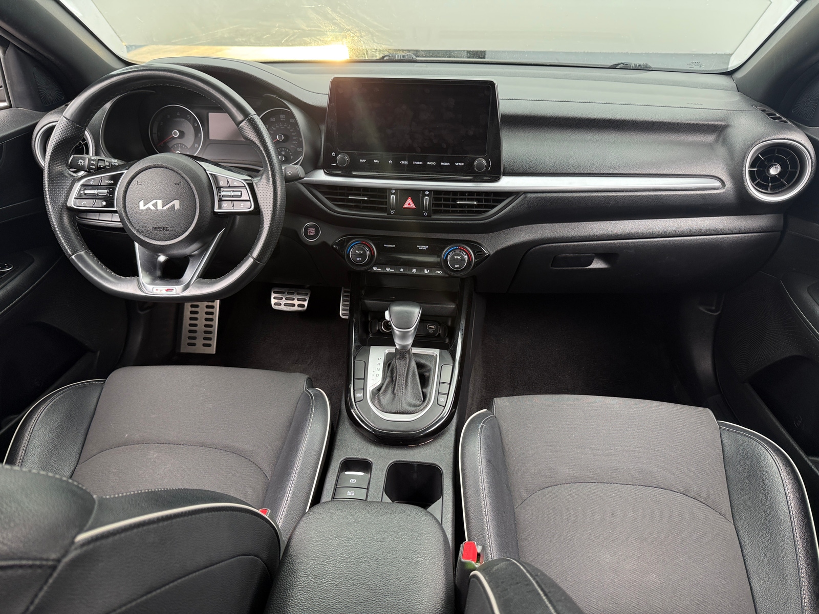 Thumbnail: 2022 Kia Forte - 2