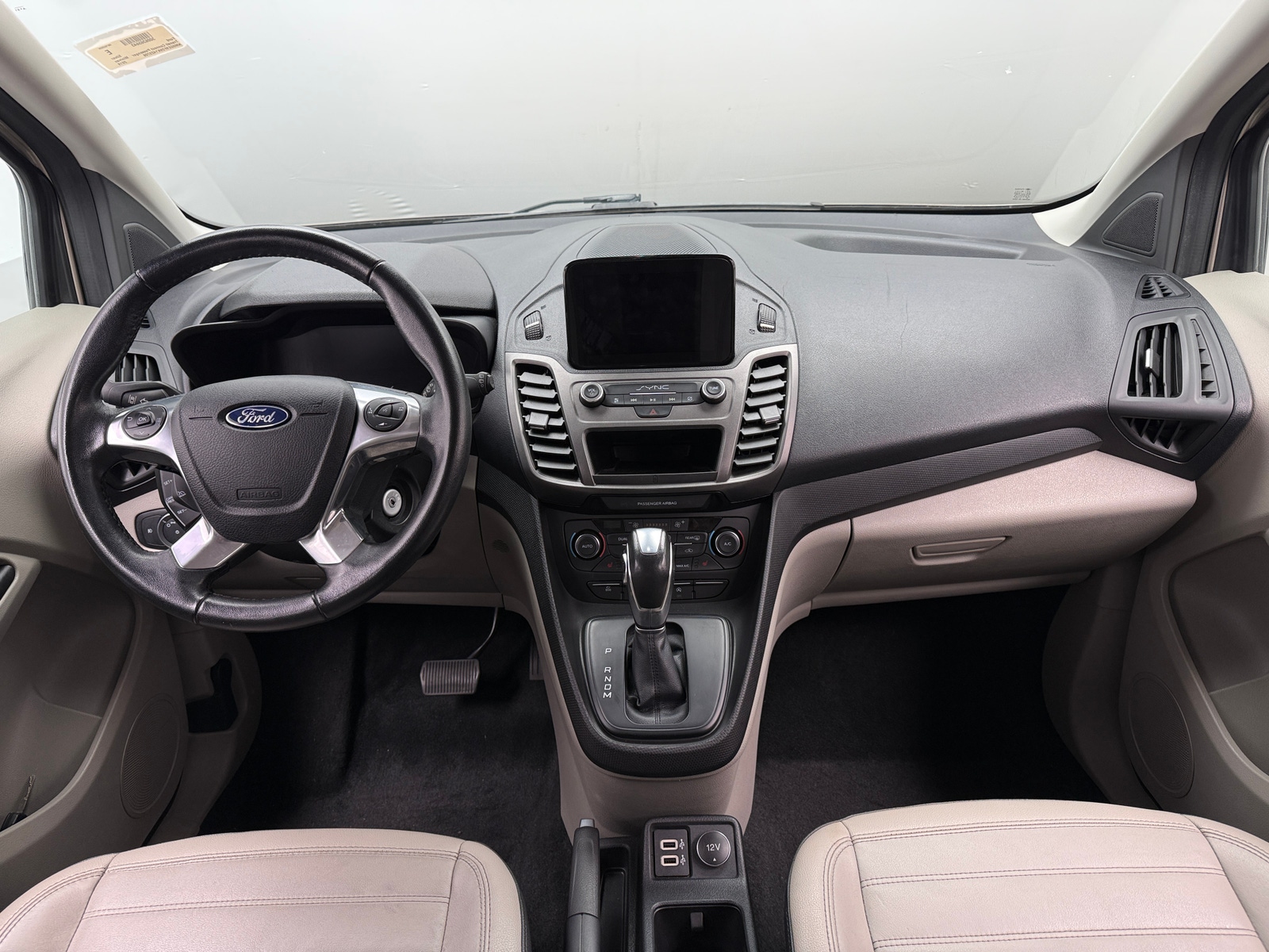 Thumbnail: 2019 Ford Transit Series - 3
