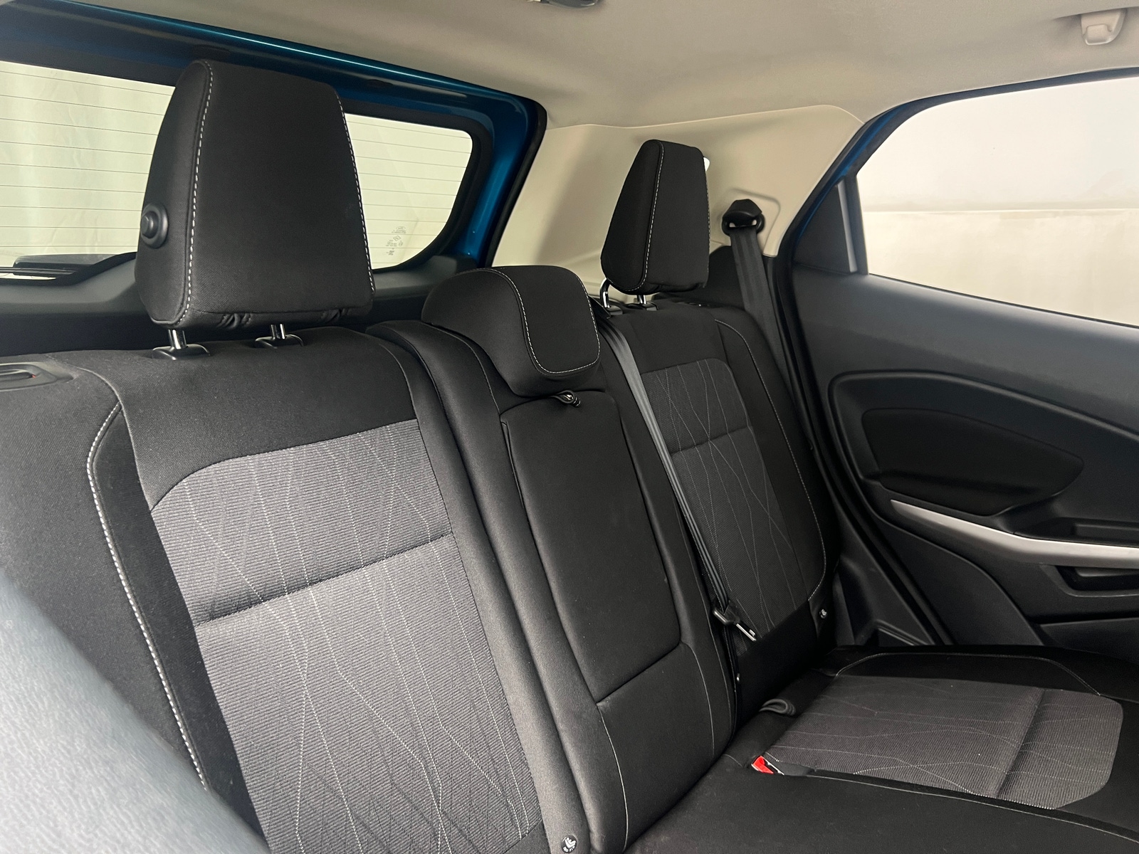 Thumbnail: 2018 Ford EcoSport - 6