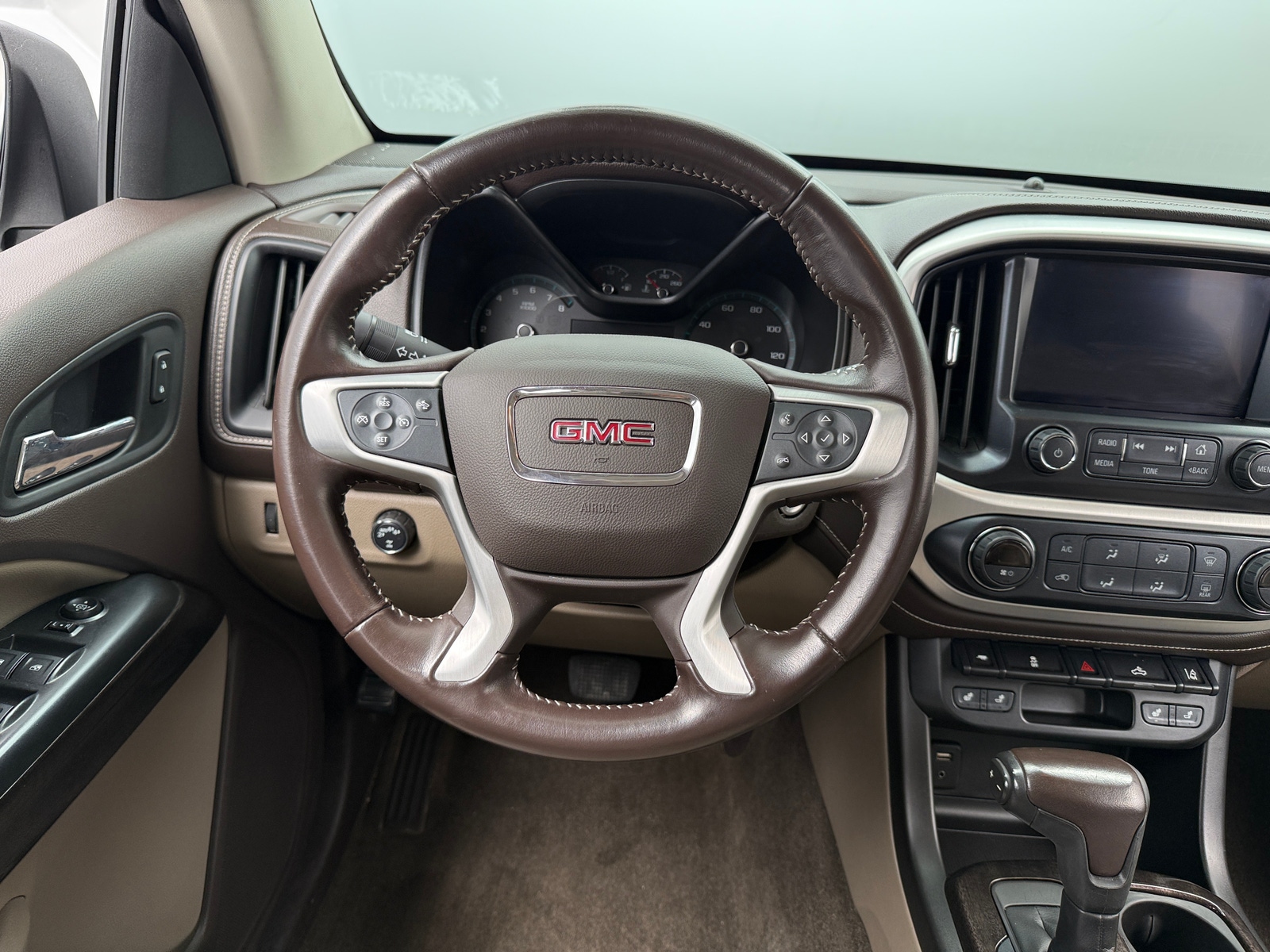 Thumbnail: 2018 GMC Canyon - 4
