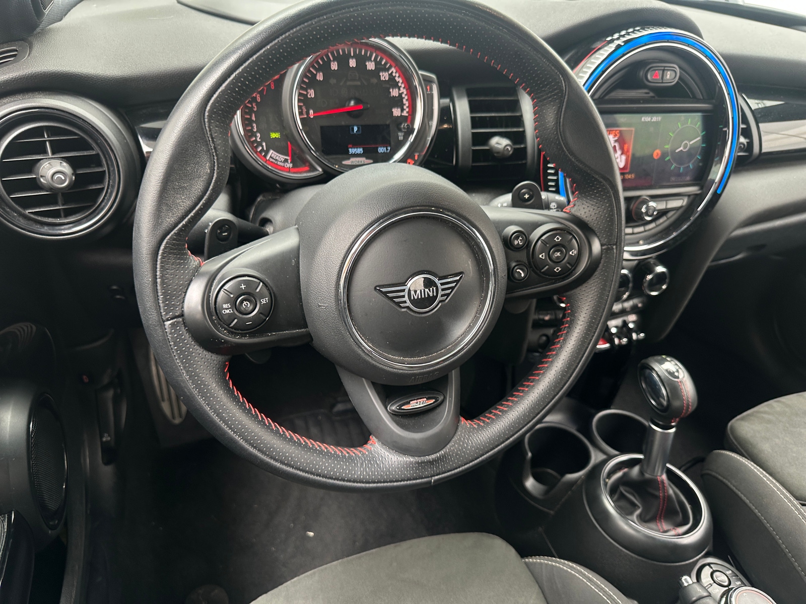 Thumbnail: 2019 MINI Cooper Hardtop - 5
