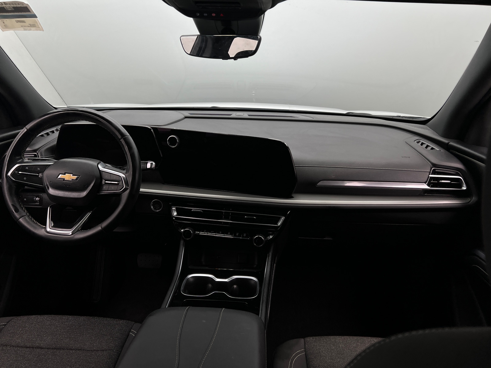 Thumbnail: 2026 Chevrolet Traverse - 3