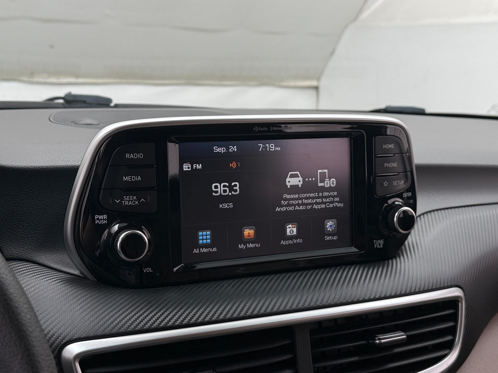 Thumbnail: 2019 Hyundai Tucson - 4