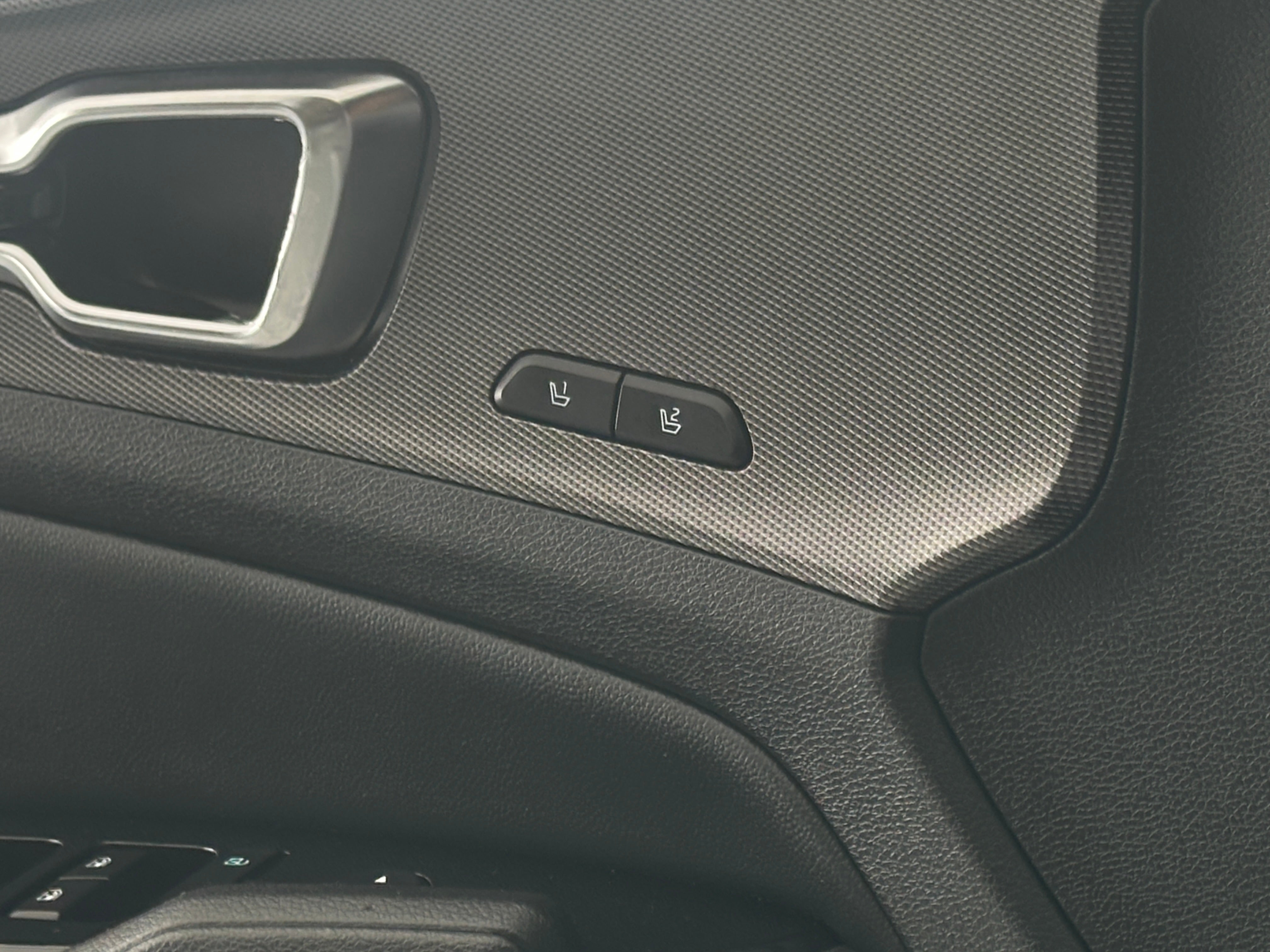 2023 Kia Sportage SX Prestige Hybrid - Photo 4