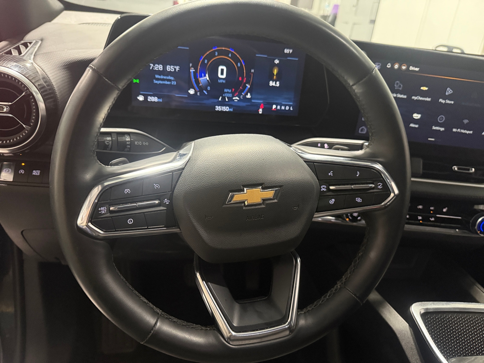 Thumbnail: 2025 Chevrolet Equinox - 5