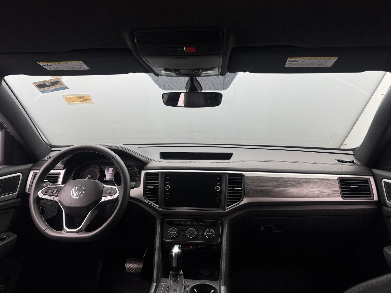 Thumbnail: 2021 Volkswagen Atlas - 3