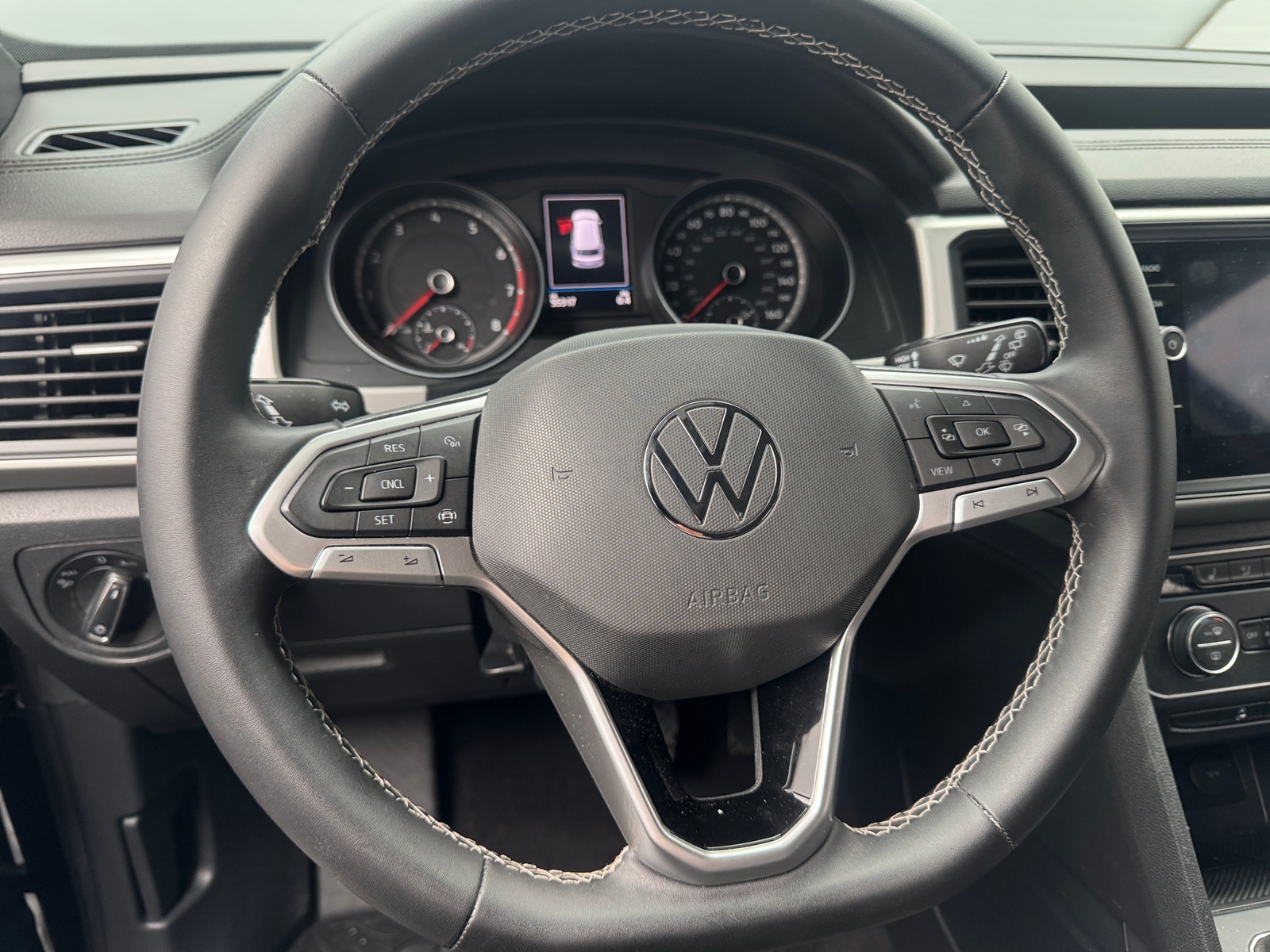 Thumbnail: 2021 Volkswagen Atlas - 5