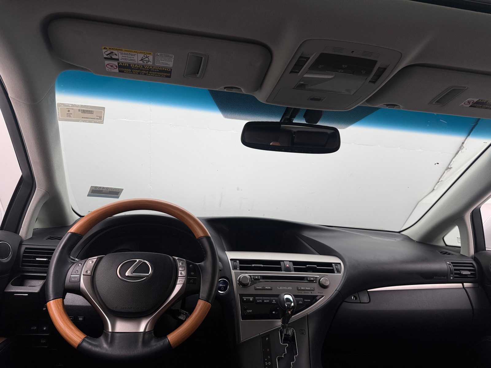Thumbnail: 2015 Lexus RX - 3