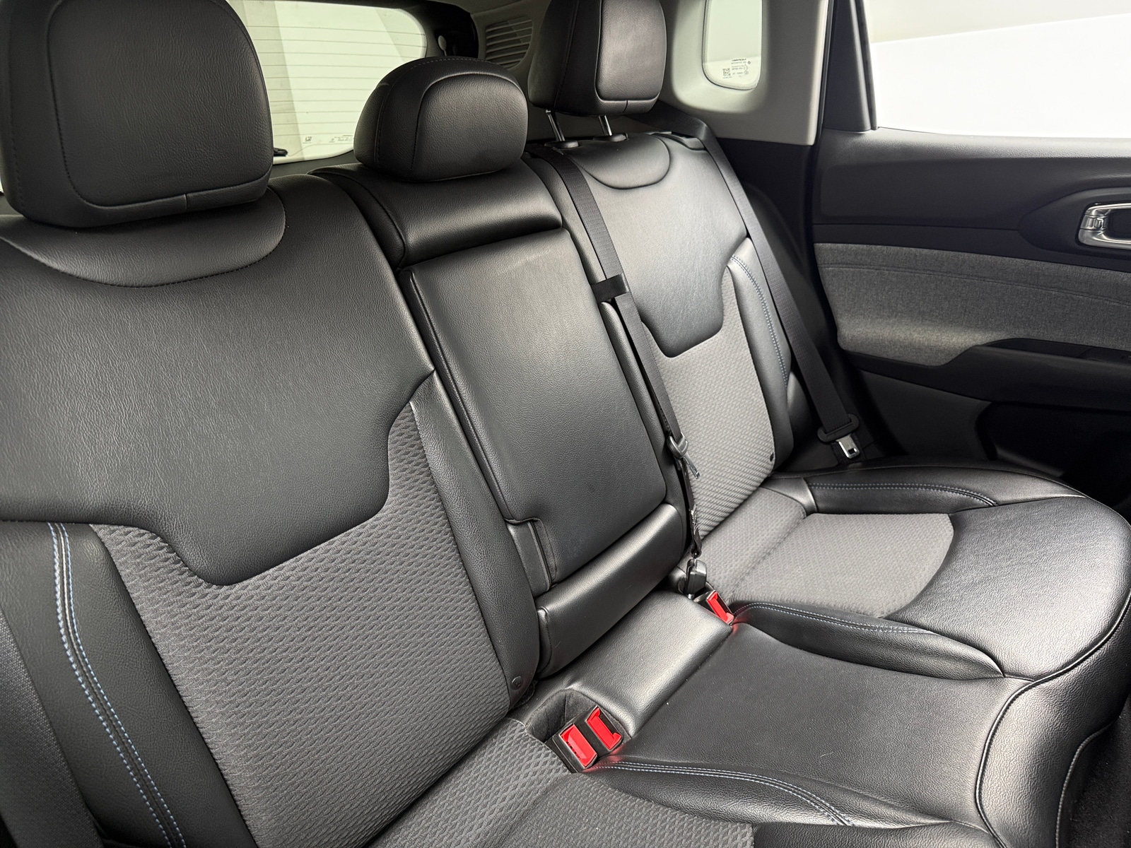 Thumbnail: 2022 Jeep Compass - 6