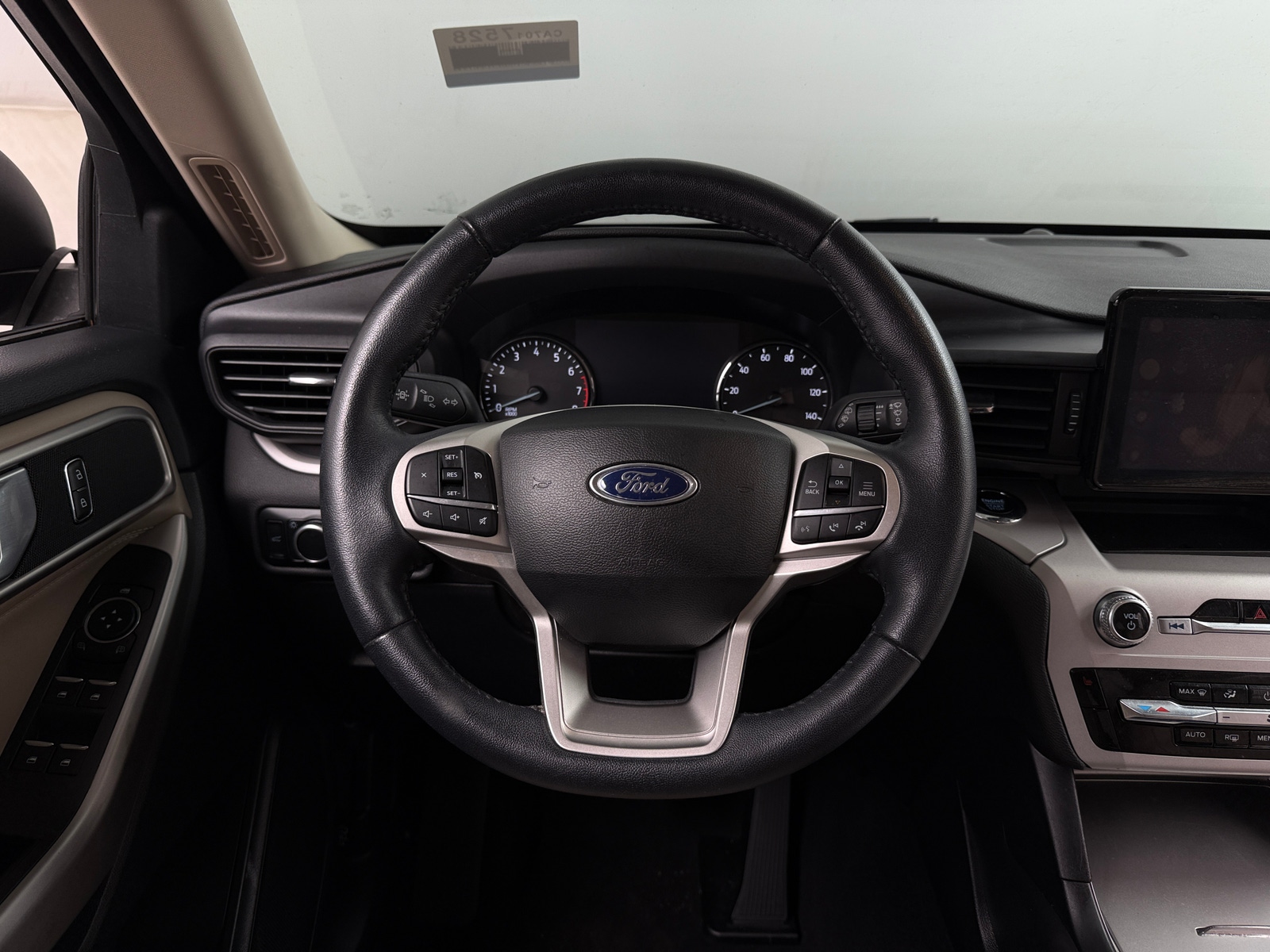 Thumbnail: 2023 Ford Explorer - 5