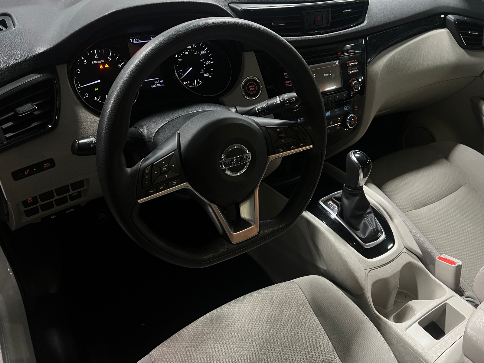 Thumbnail: 2018 Nissan Rogue Sport - 5