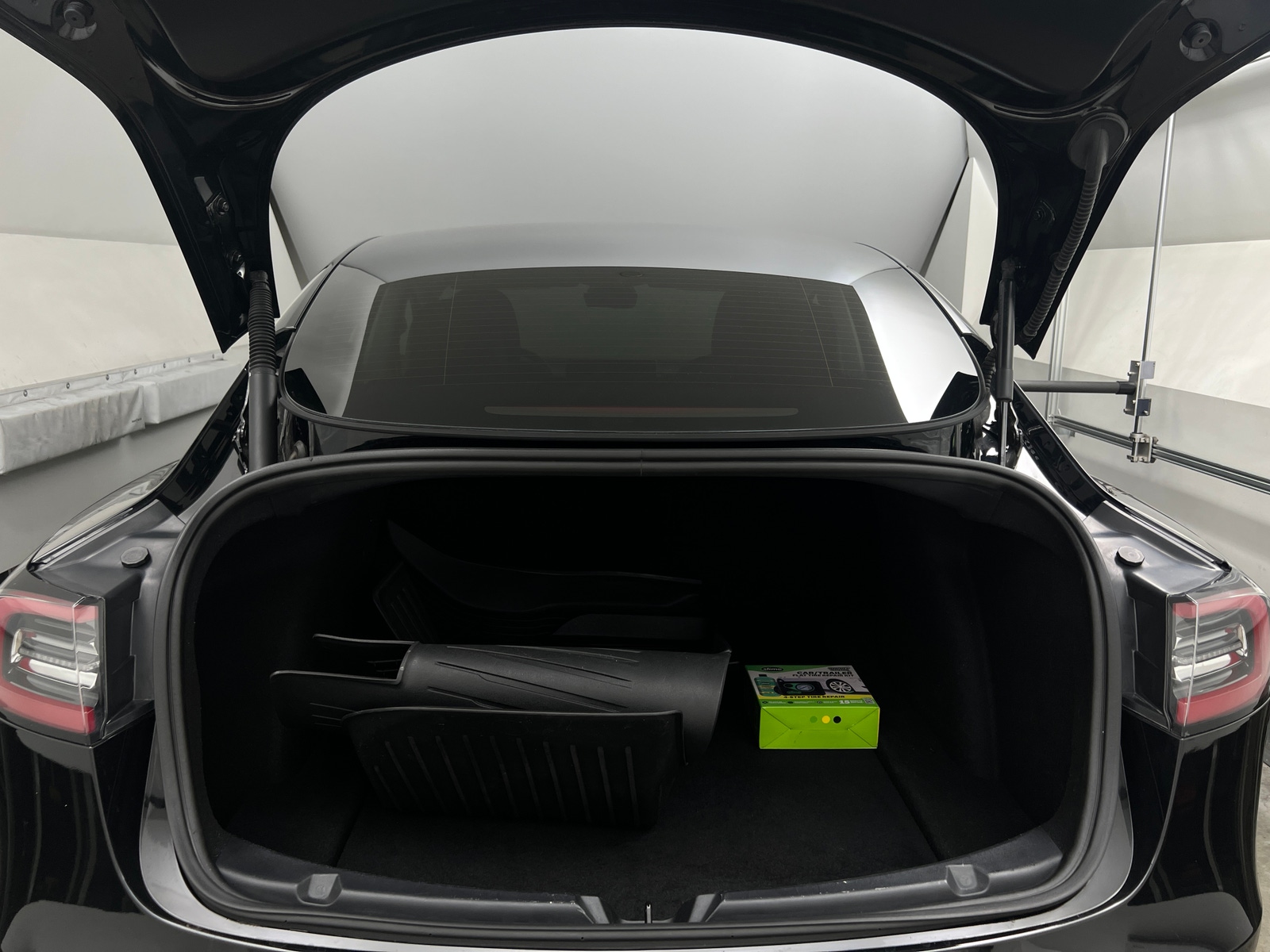 Thumbnail: 2022 Tesla Model 3 - 6
