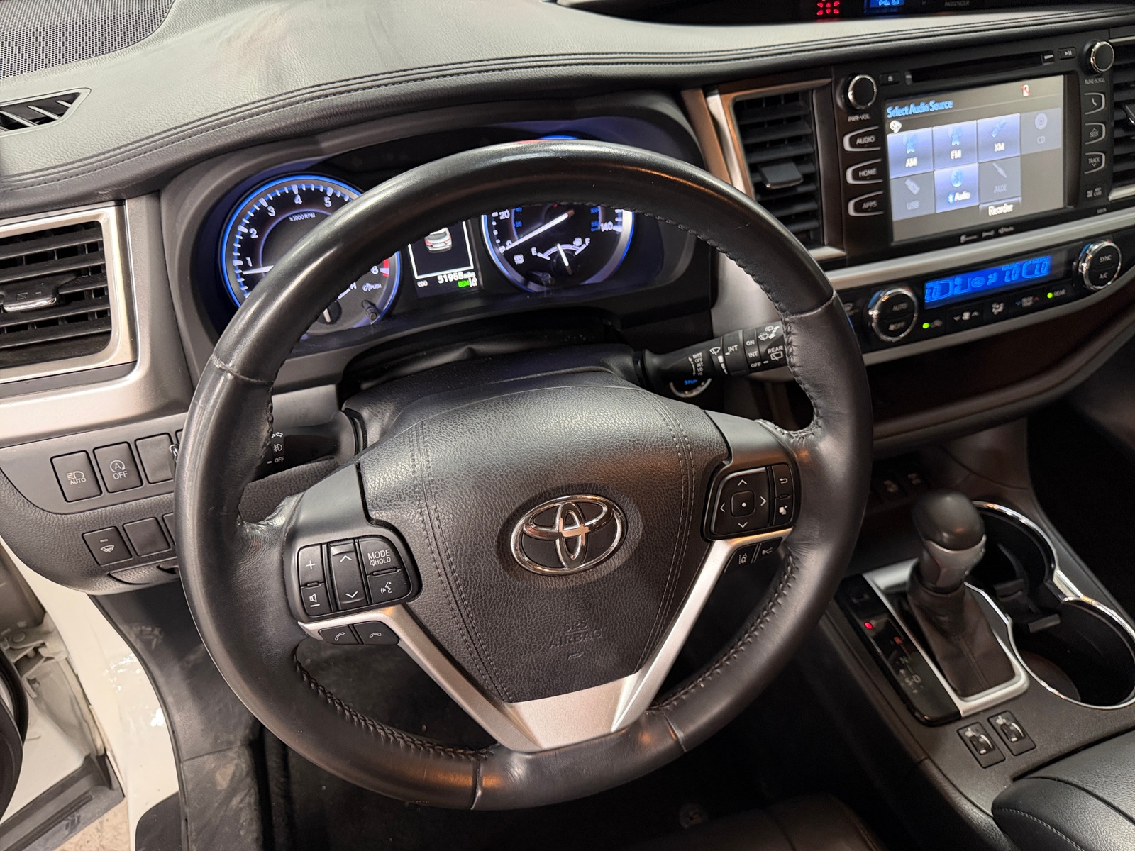 Thumbnail: 2018 Toyota Highlander - 5