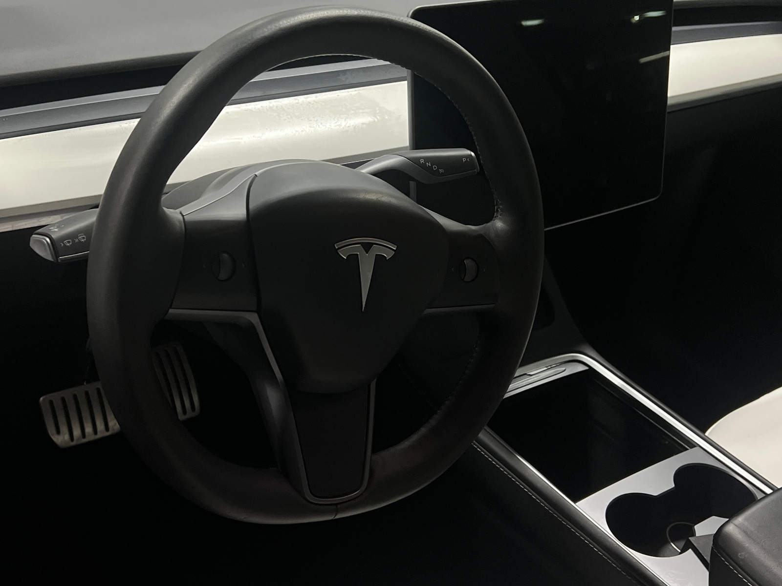 Thumbnail: 2024 Tesla Model Y - 4