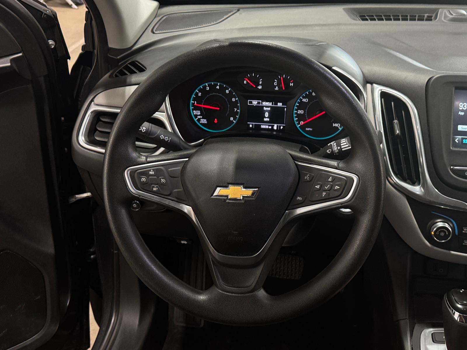Thumbnail: 2018 Chevrolet Equinox - 5