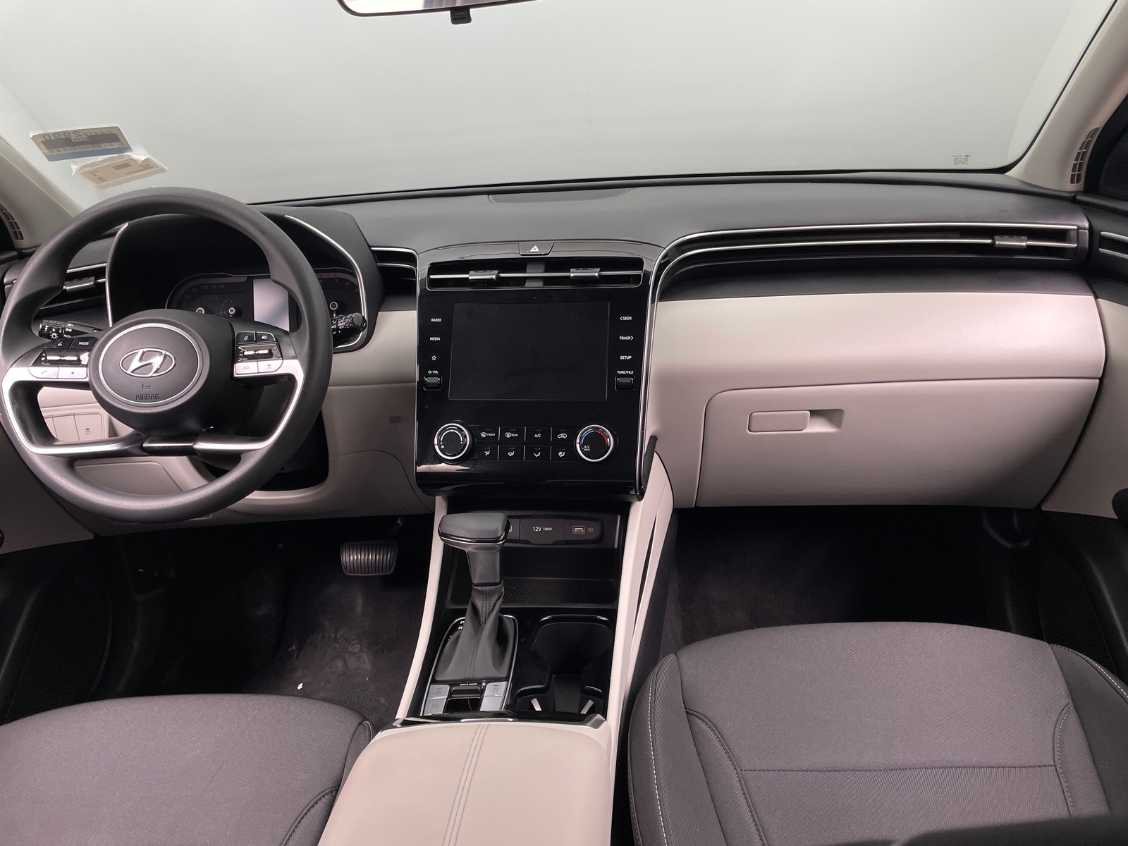 Thumbnail: 2024 Hyundai Tucson - 3