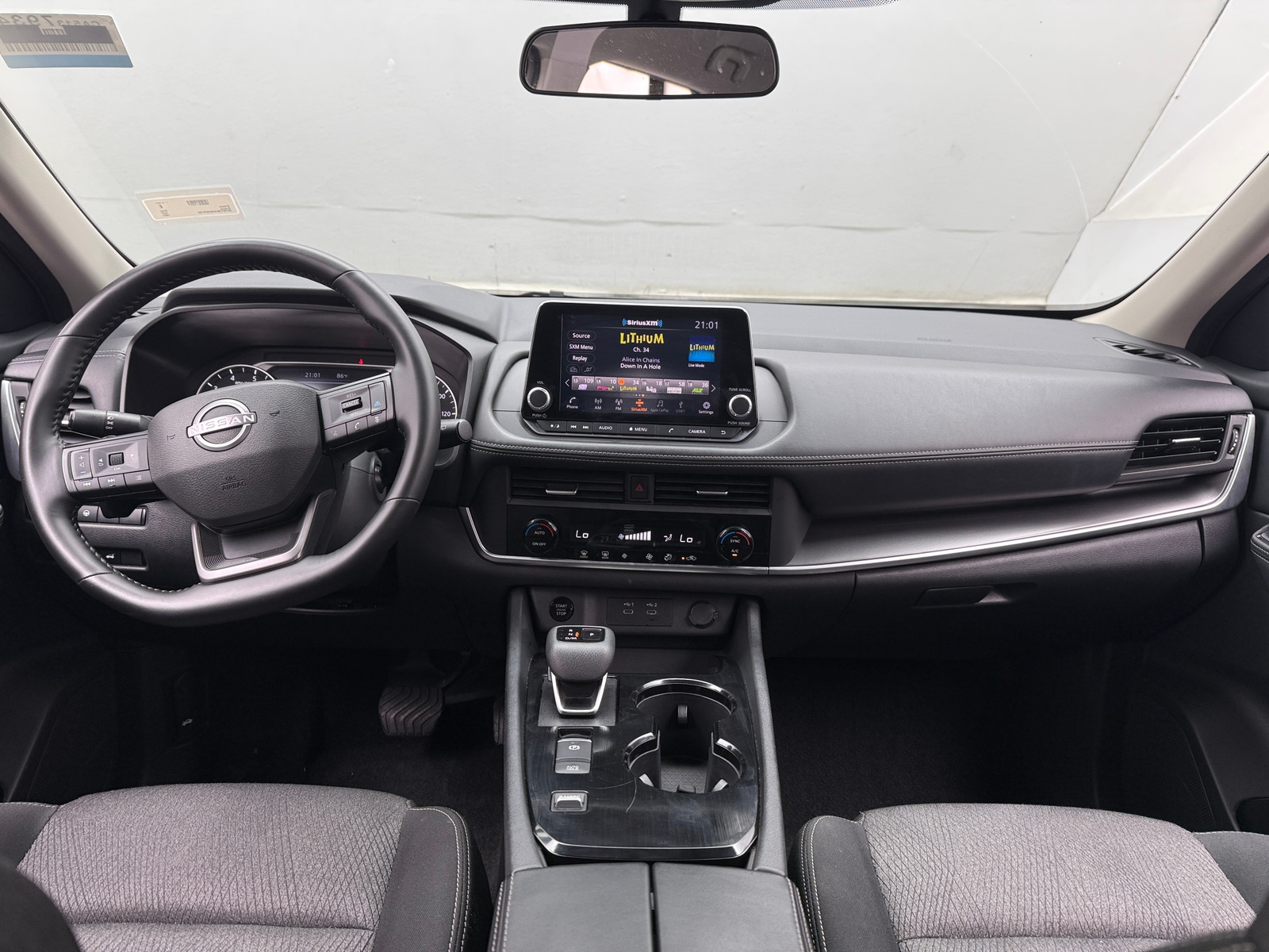 Thumbnail: 2025 Nissan Rogue - 3