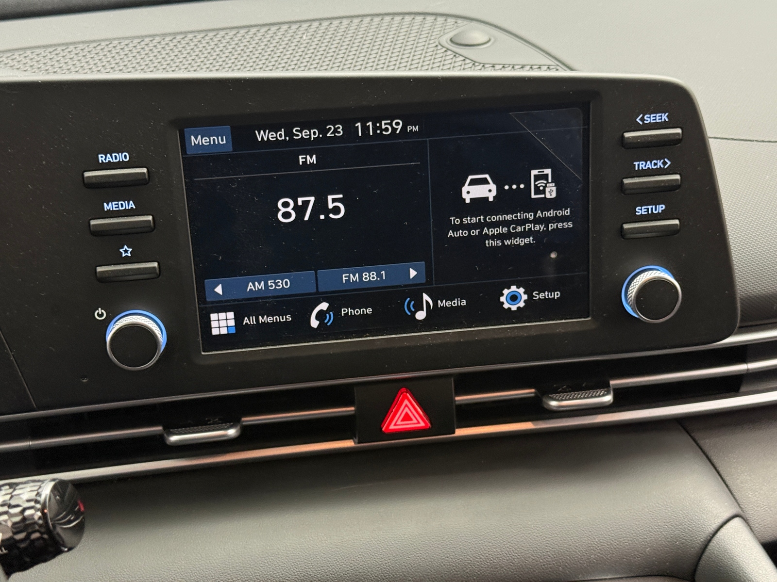 Thumbnail: 2025 Hyundai Elantra - 4