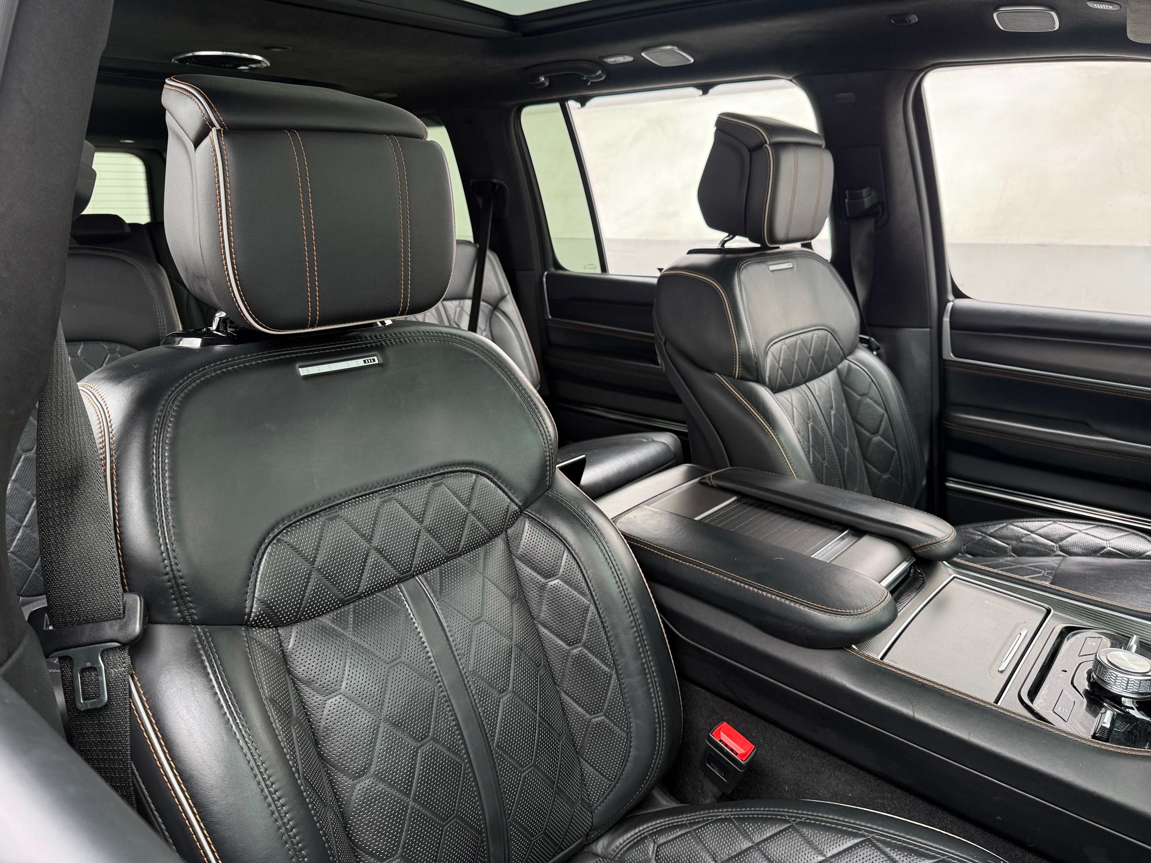 2024 Jeep Grand Wagoneer L