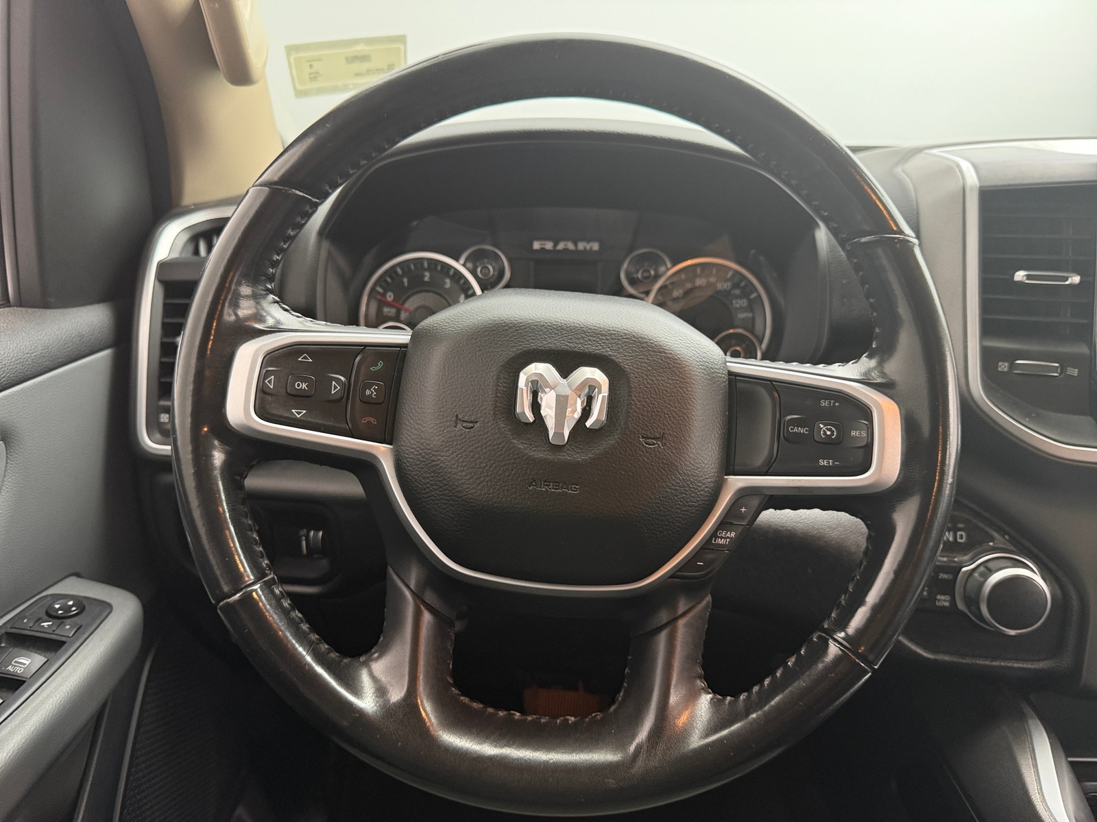 Thumbnail: 2020 RAM 1500 - 5