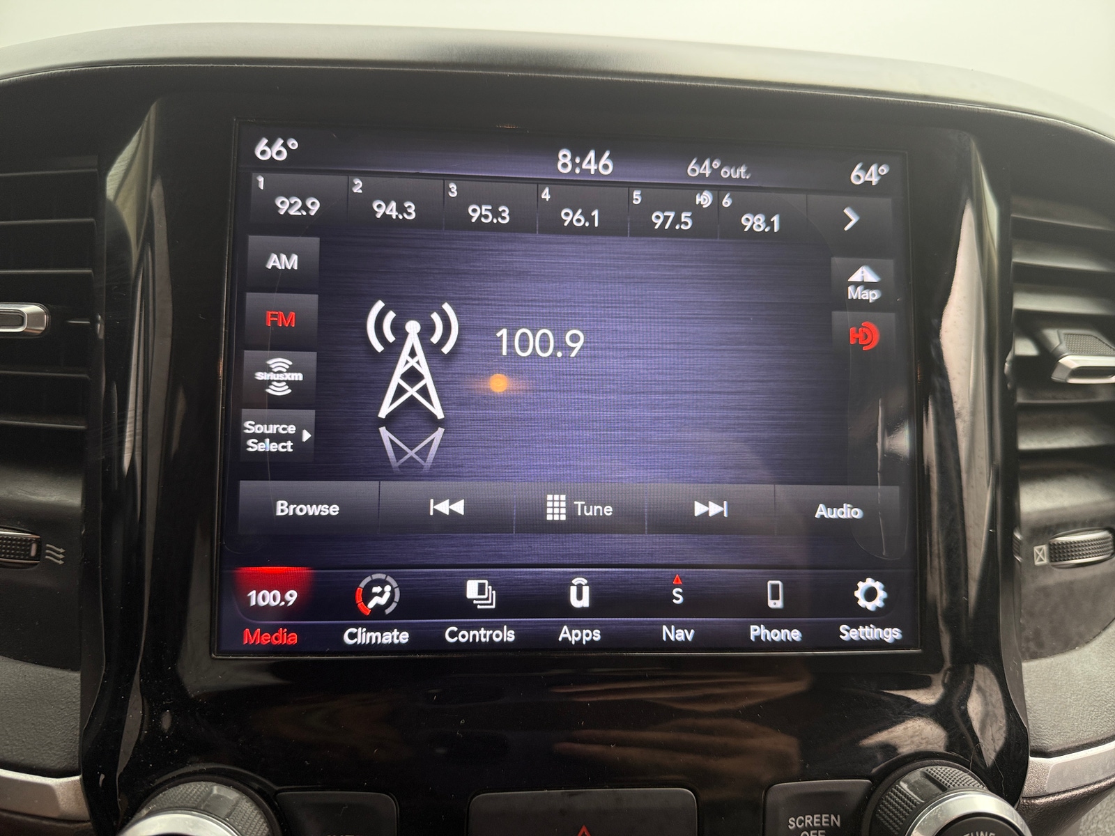 Thumbnail: 2020 RAM 1500 - 4