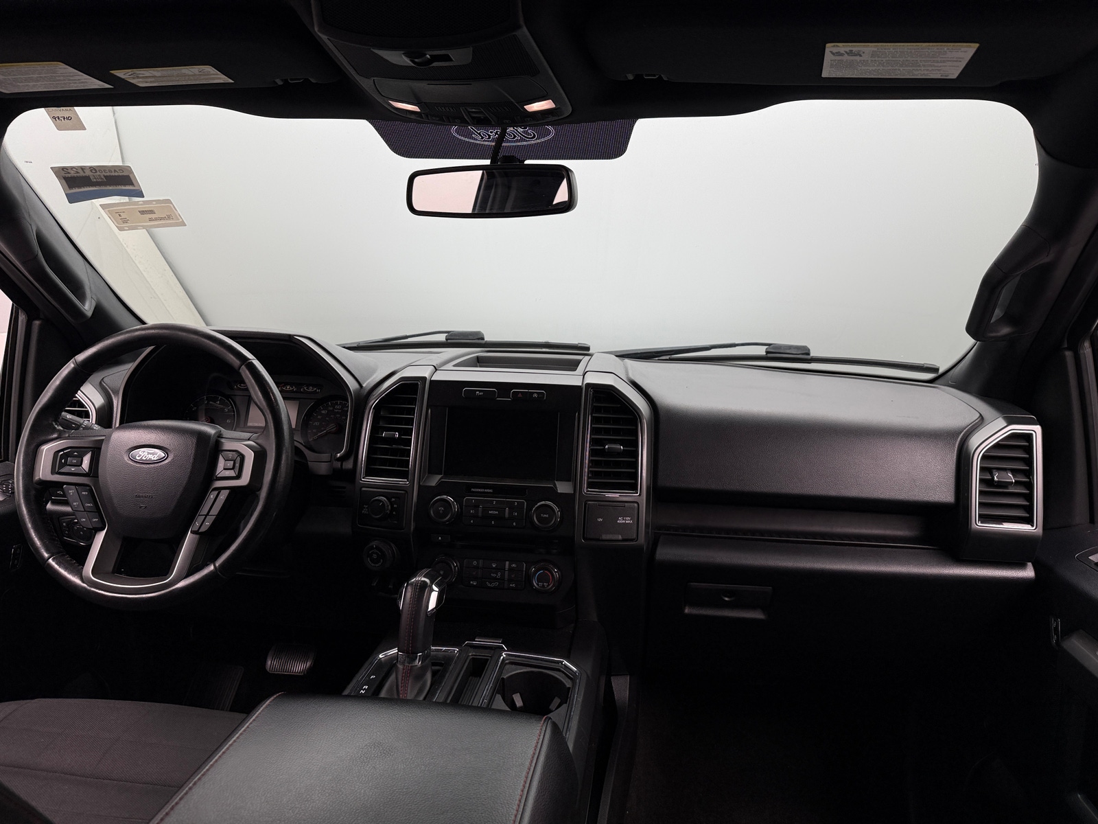 Thumbnail: 2018 Ford Econoline - 3