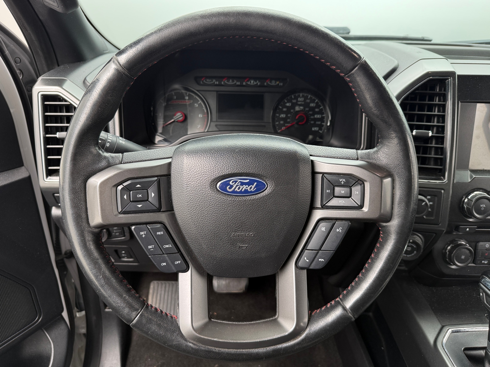 Thumbnail: 2018 Ford Econoline - 5