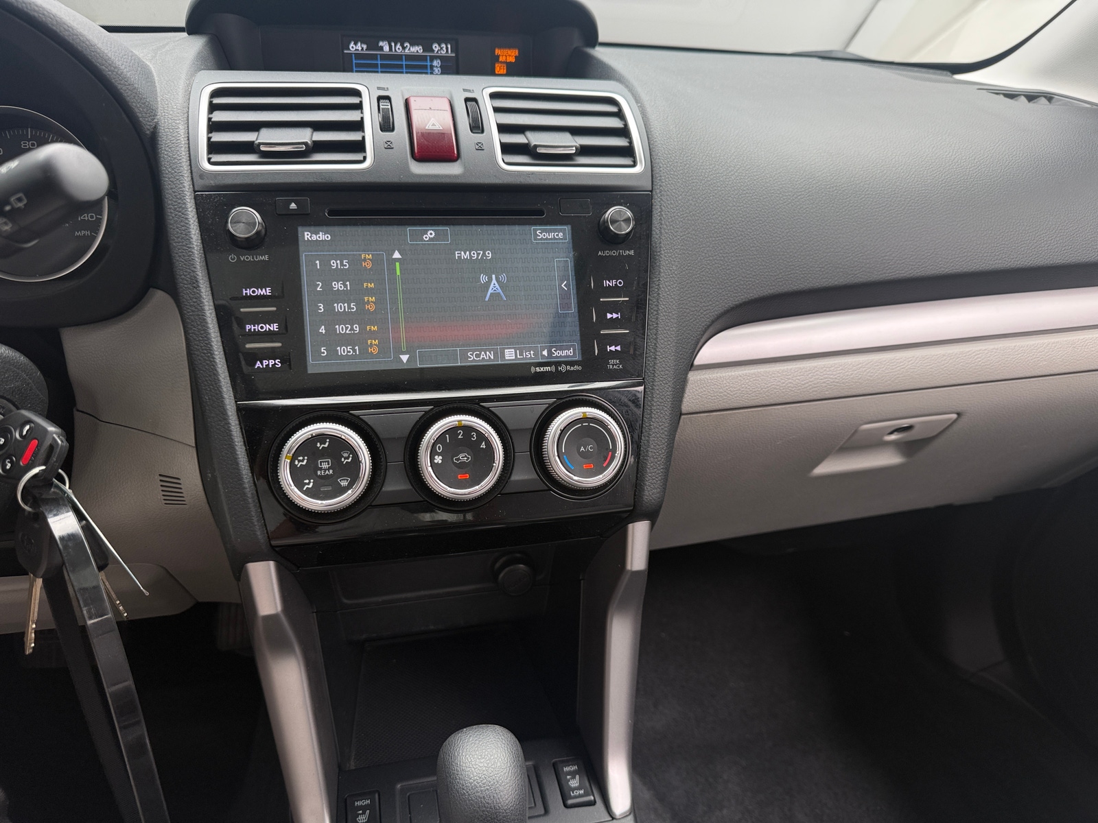 Thumbnail: 2016 Subaru Forester - 4