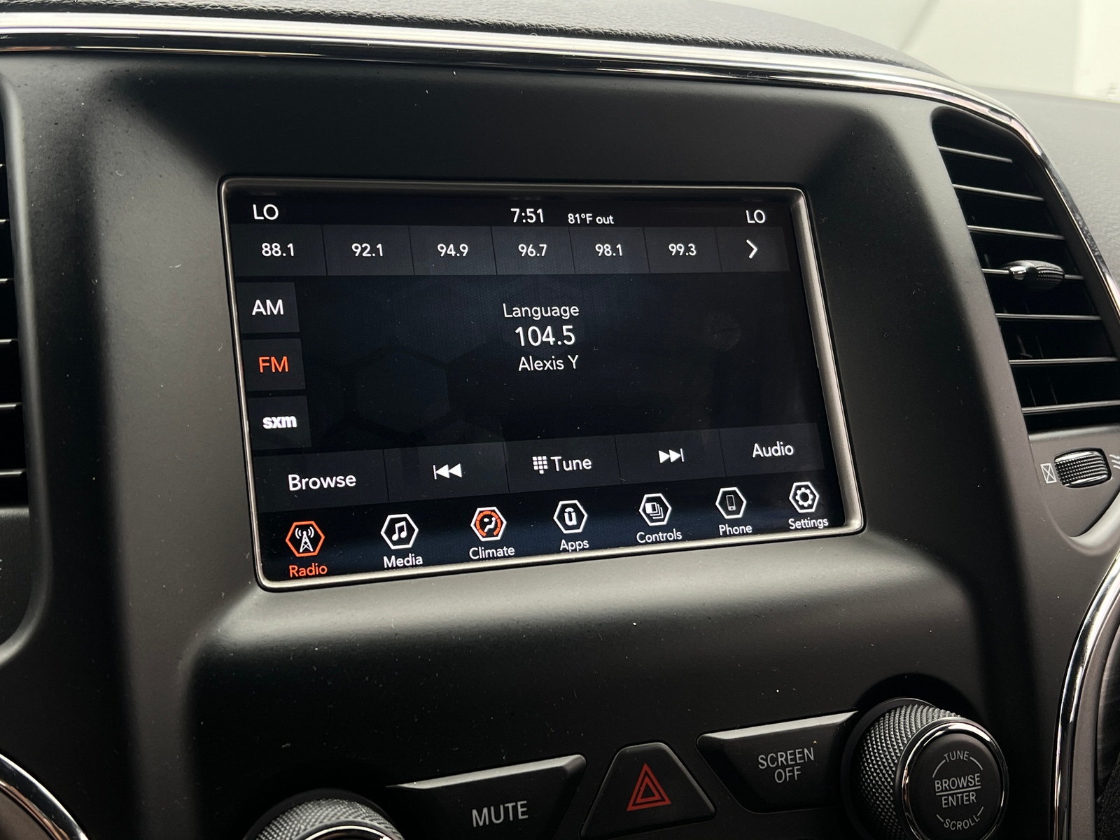 Thumbnail: 2021 Jeep Grand Cherokee - 4