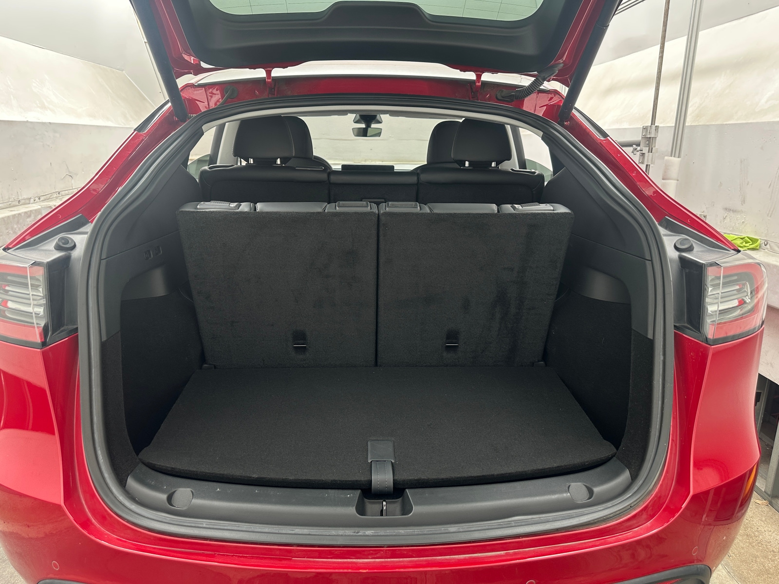 Thumbnail: 2022 Tesla Model Y - 6