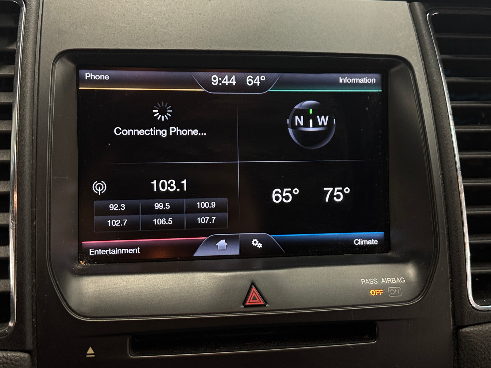 Thumbnail: 2013 Ford Taurus - 3