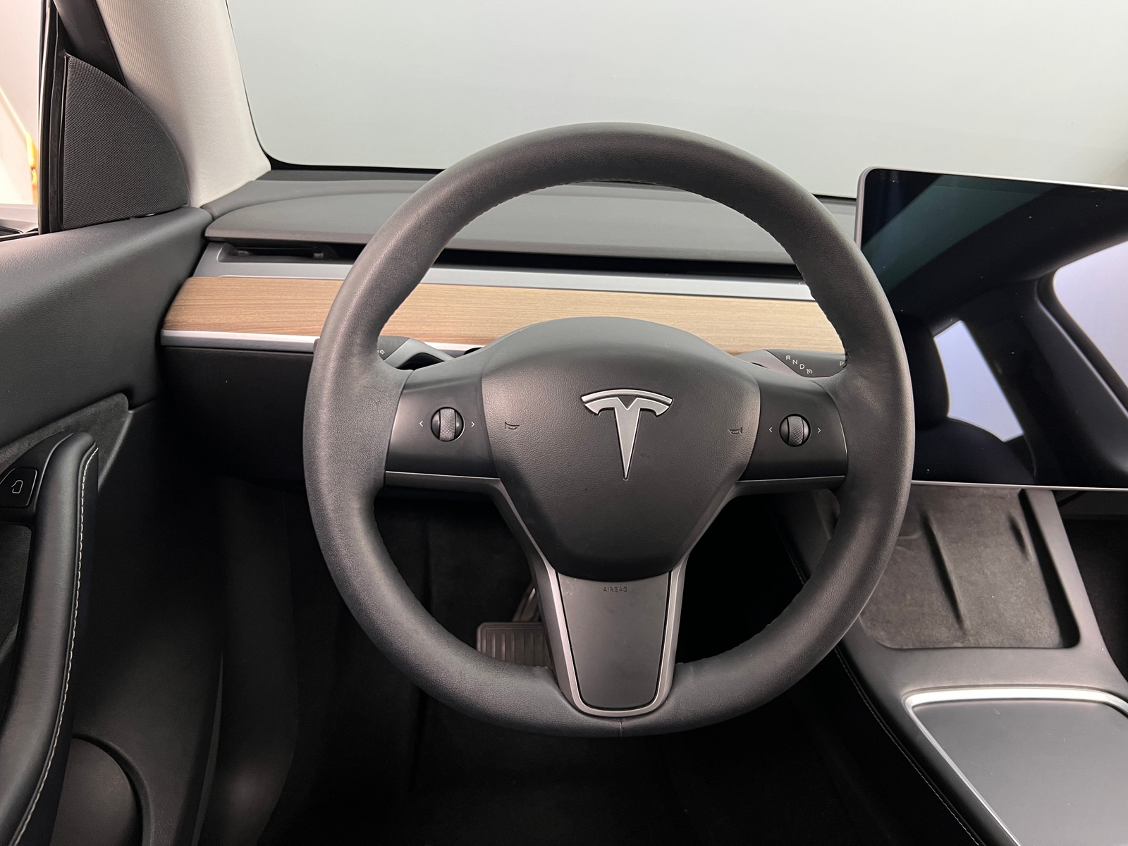 Thumbnail: 2022 Tesla Model Y - 4