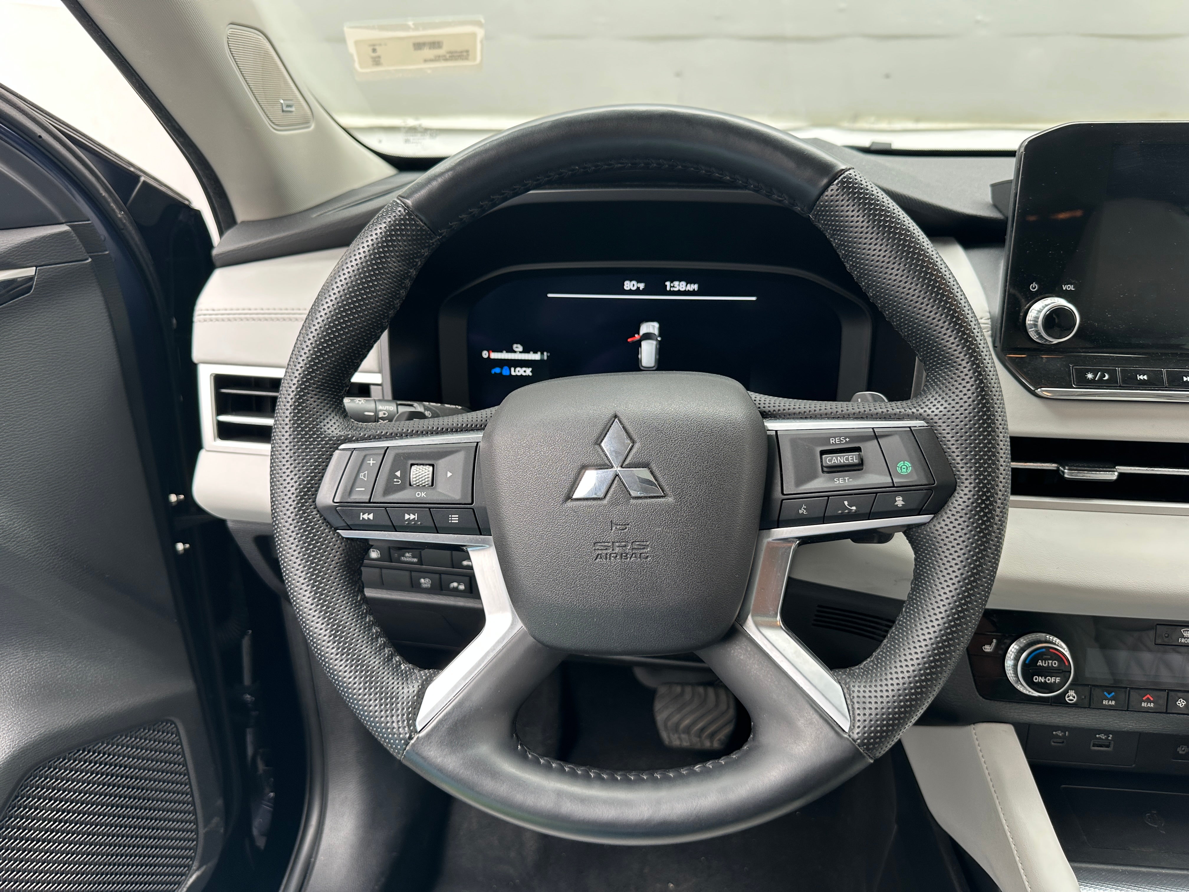 2023 Mitsubishi Outlander Plug-In Hybrid