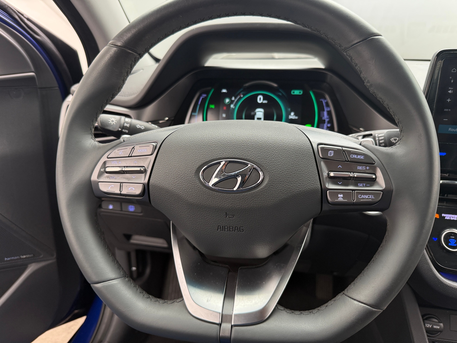 Thumbnail: 2022 Hyundai Ioniq - 4