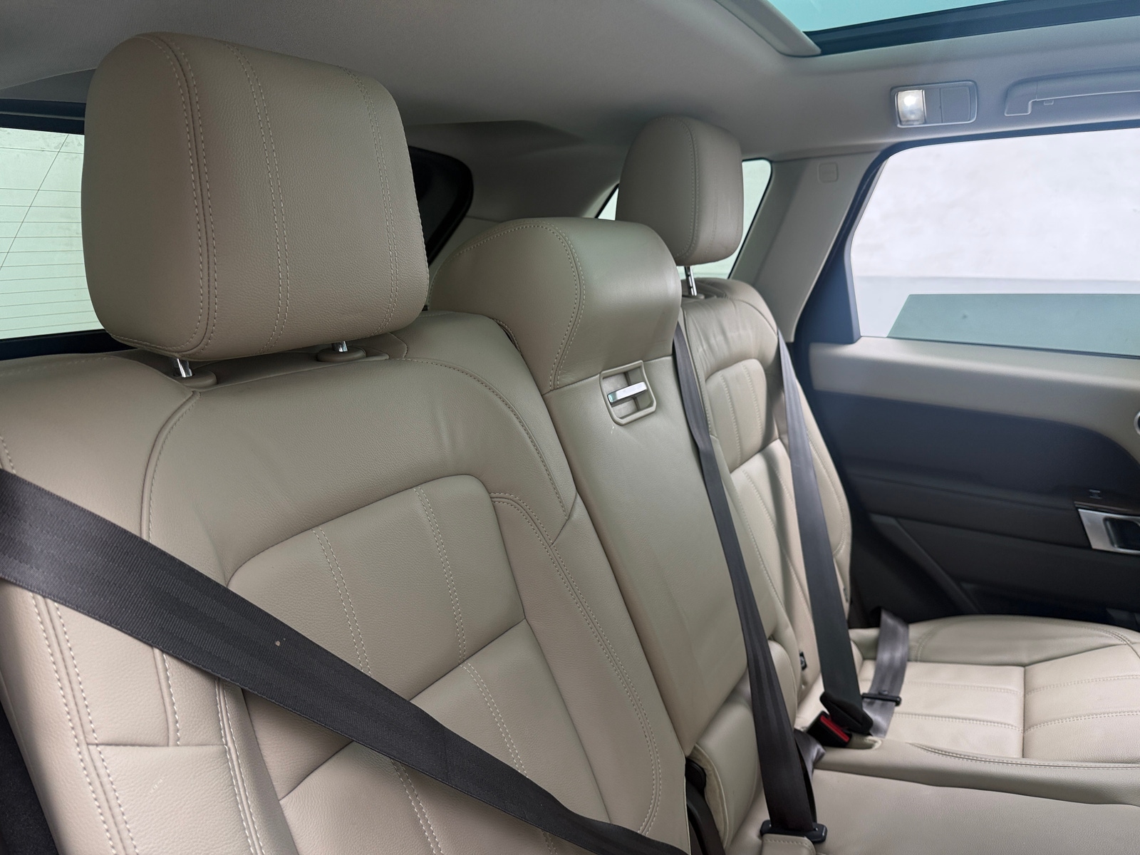 Thumbnail: 2020 Land Rover Range Rover Sport - 6