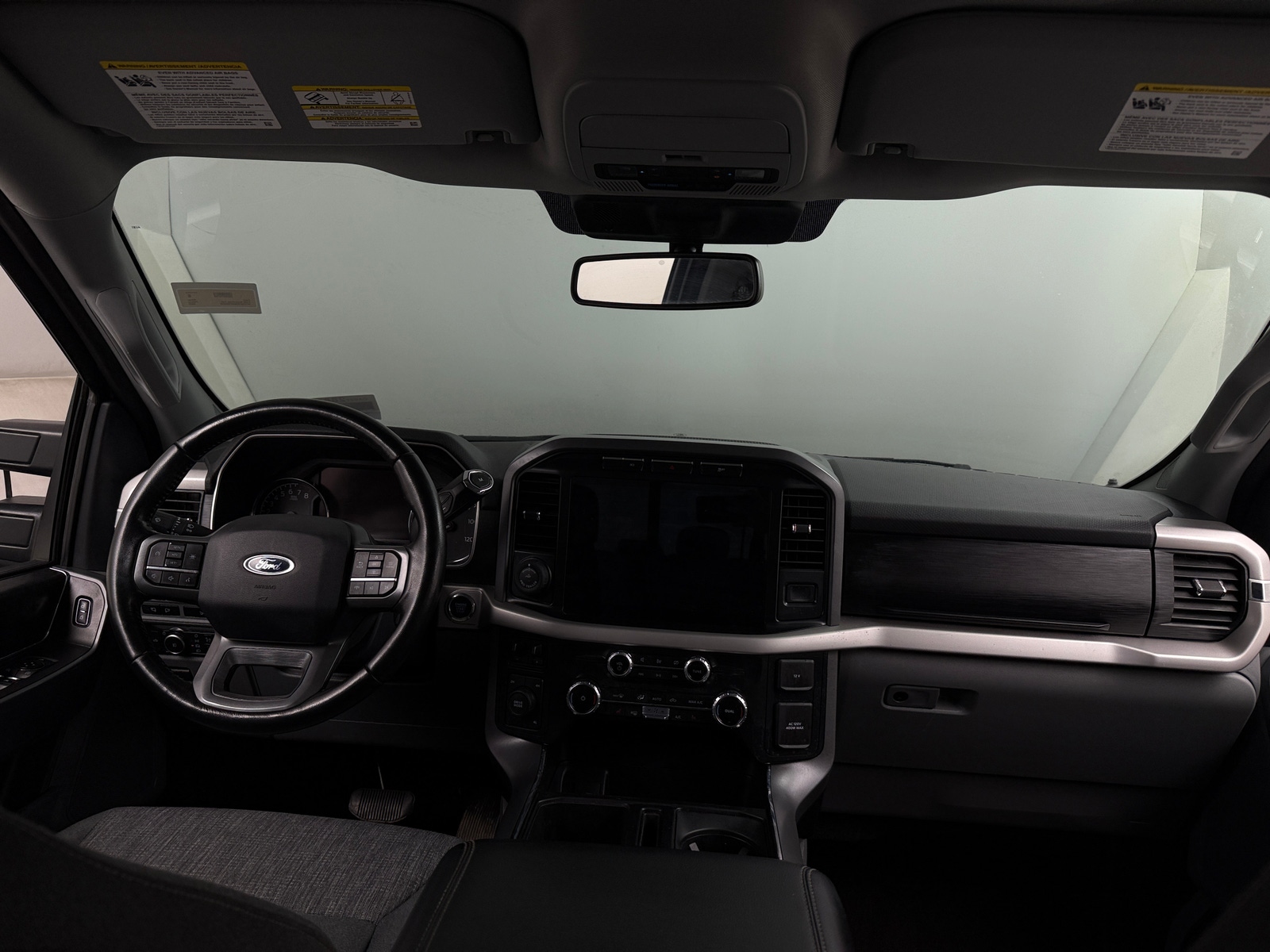 Thumbnail: 2022 Ford Econoline - 3