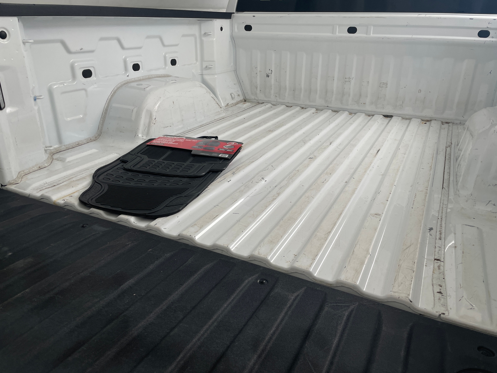 Thumbnail: 2023 Chevrolet Silverado 1500 - 7