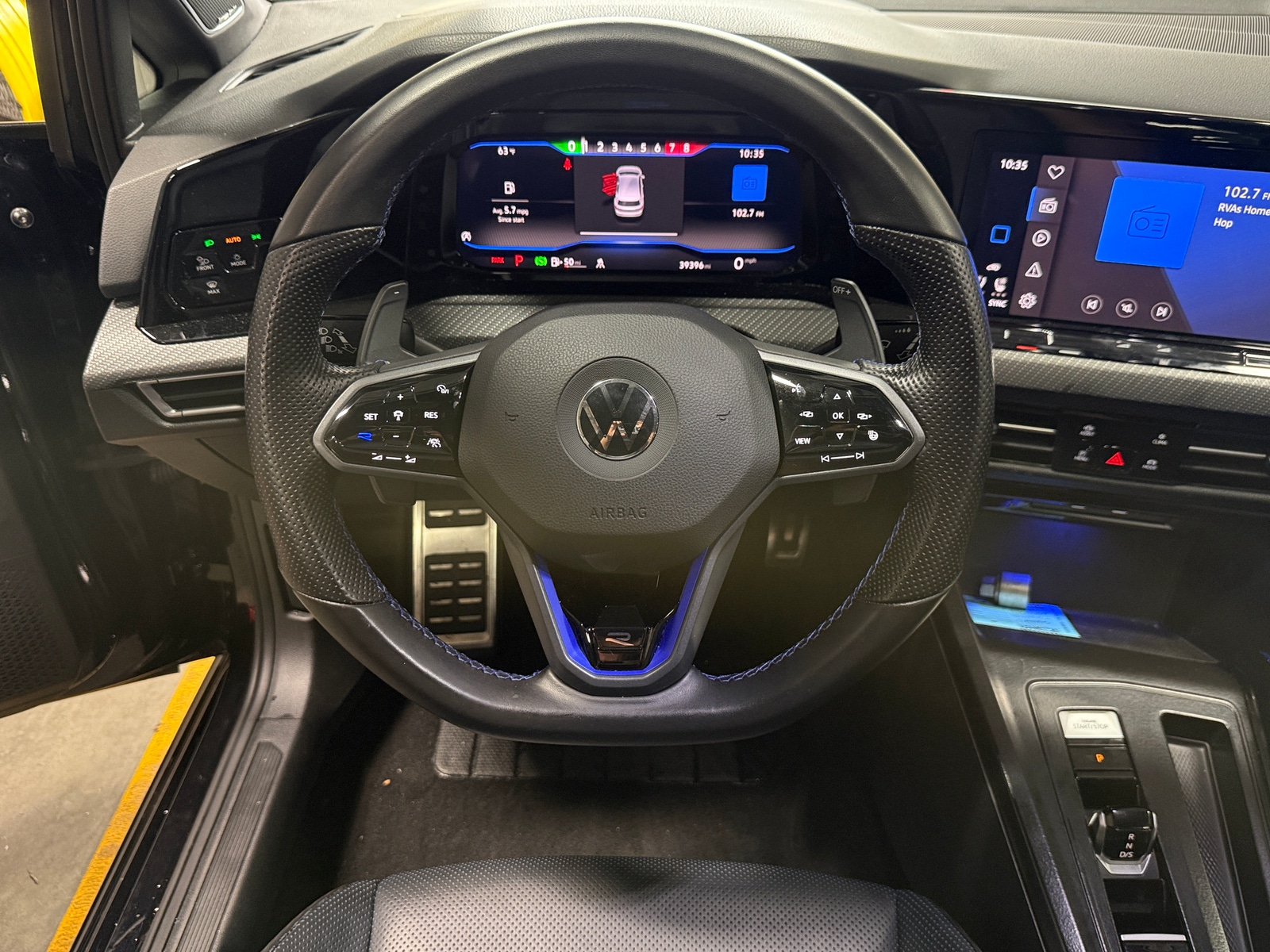Thumbnail: 2023 Volkswagen Golf - 4