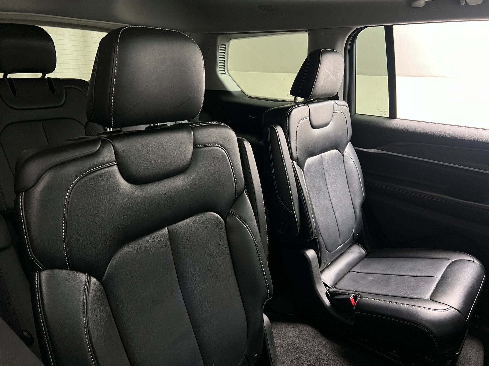 Thumbnail: 2021 Jeep Grand Cherokee L - 5