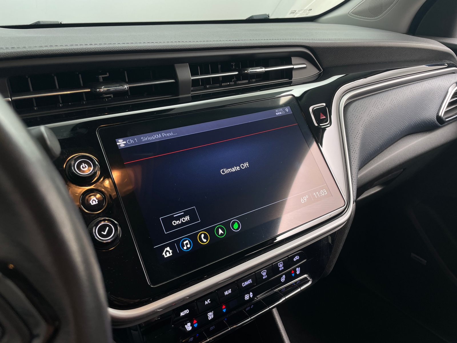Thumbnail: 2022 Chevrolet Bolt EUV - 3